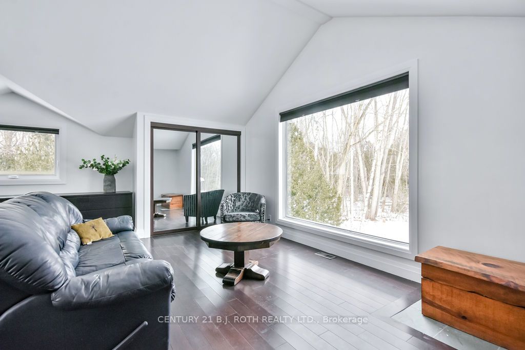10457 Darkwood Rd Property Photo 13