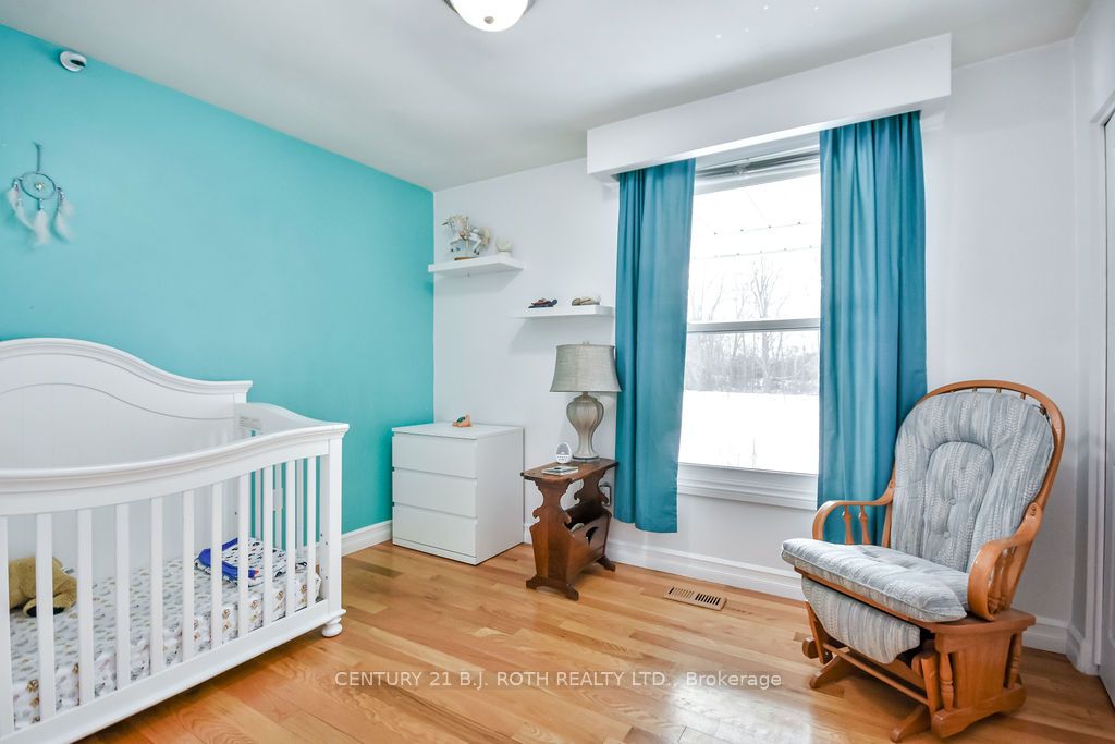 10457 Darkwood Rd Property Photo 15