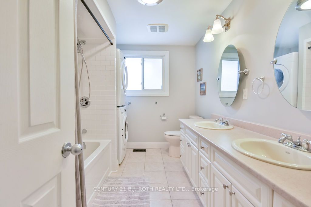 10457 Darkwood Rd Property Photo 16