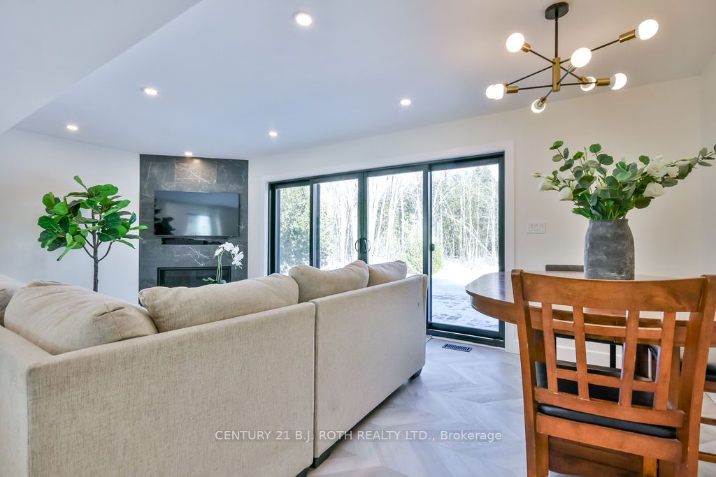 10457 Darkwood Rd Property Photo 23