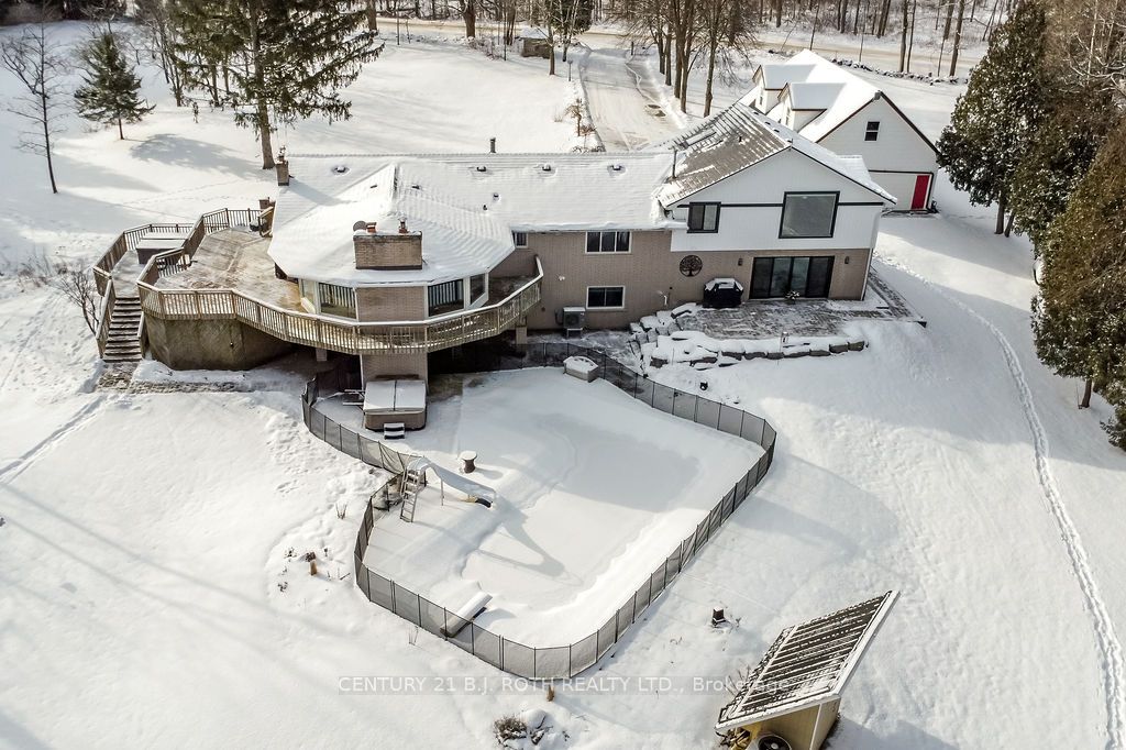 10457 Darkwood Rd Property Photo 34