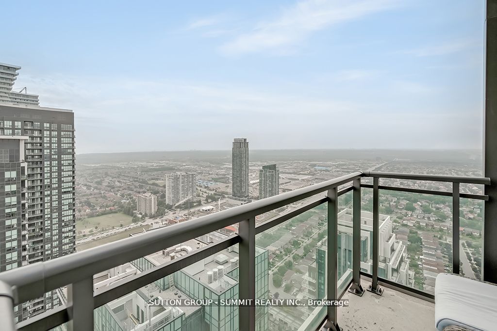#ph02 - 4070 Confederation Parkway Property Photo 20