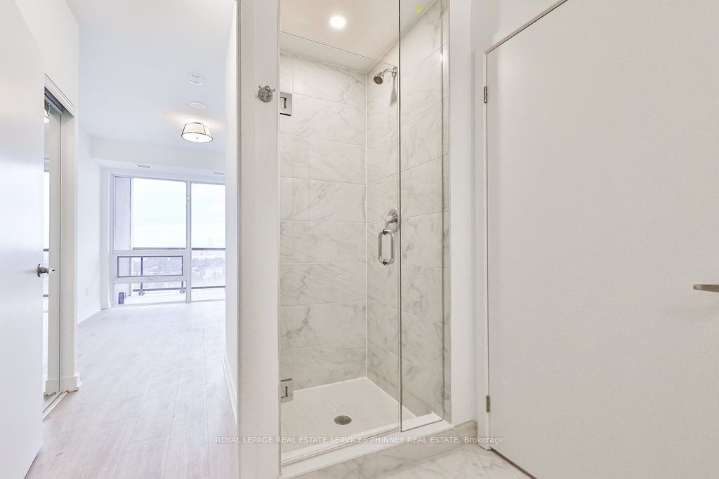 #1505 - 1035 Southdown Road Property Photo 18