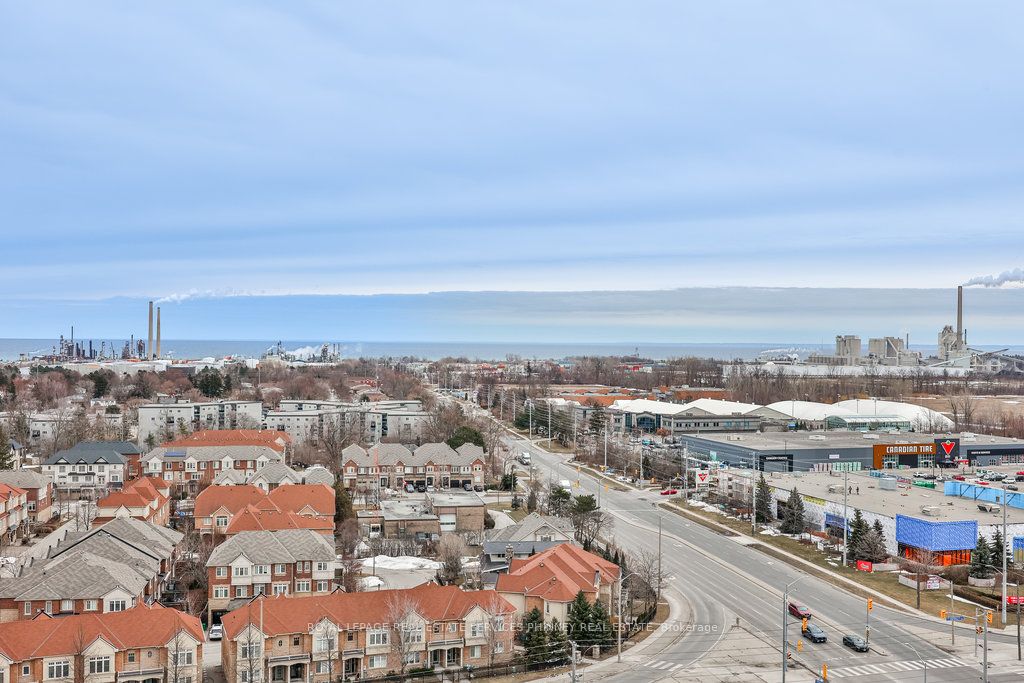 #1505 - 1035 Southdown Road Property Photo 21