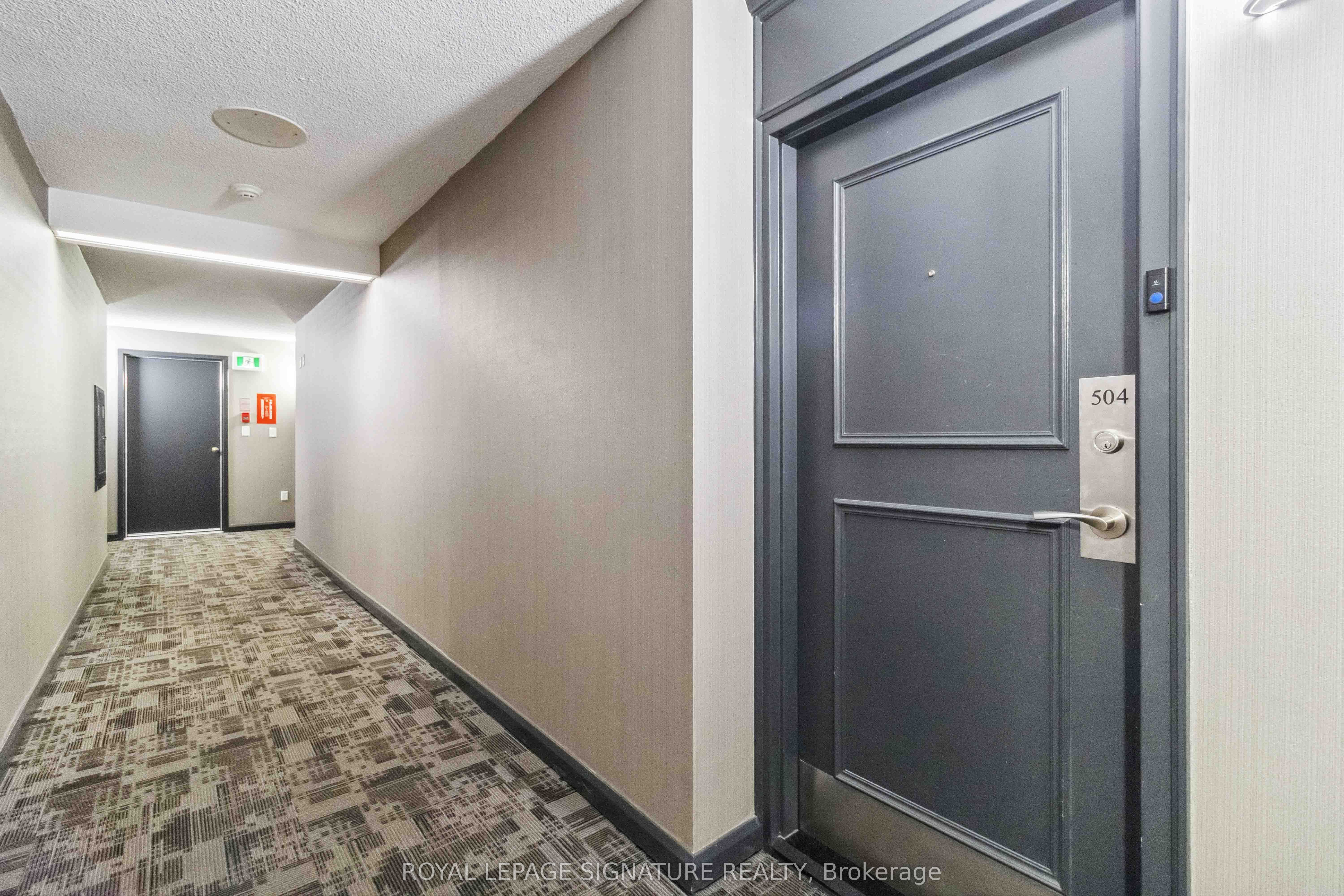 #504 - 8 Lisa Street Property Photo 3