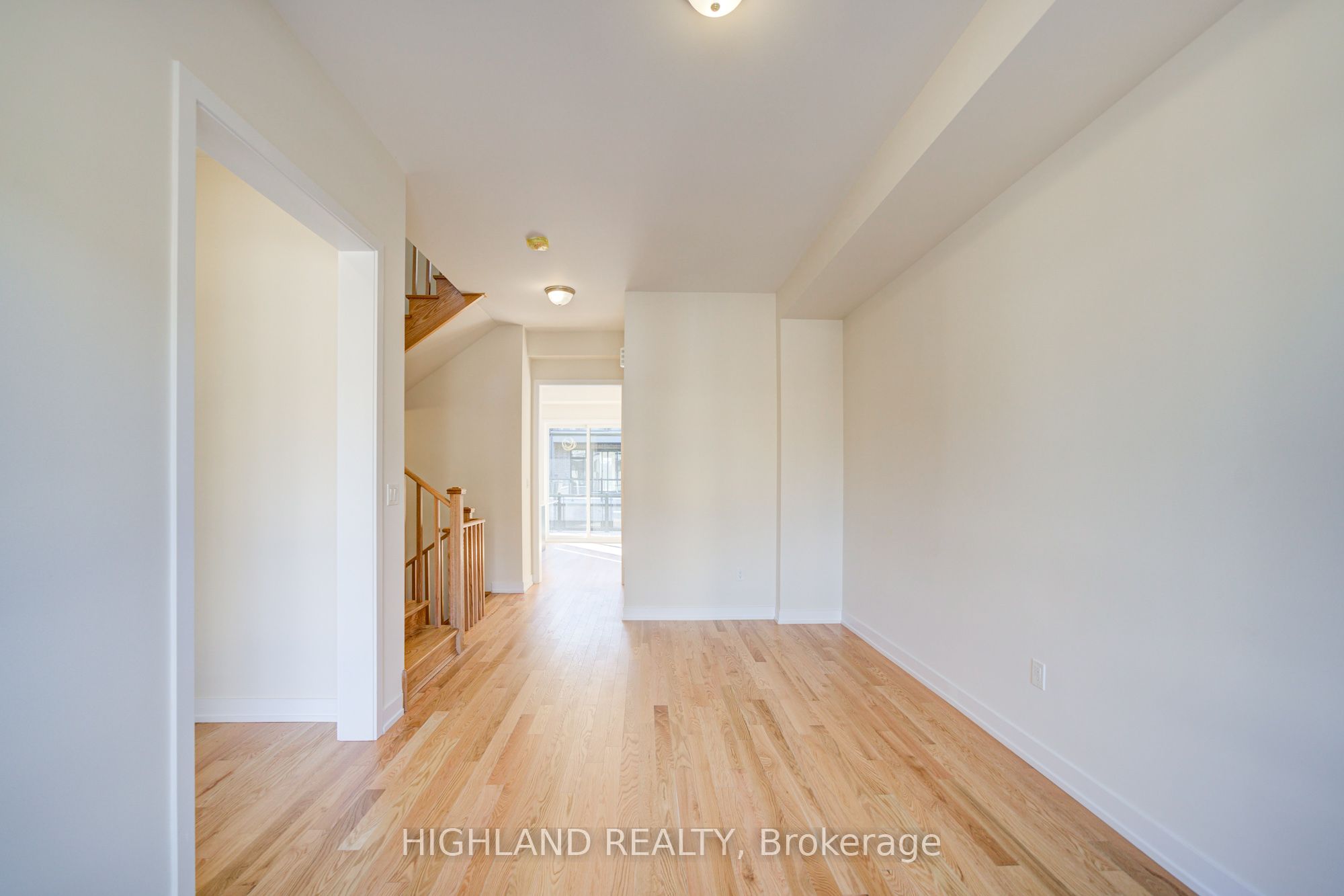 3046 Perkins Way Property Photo 12