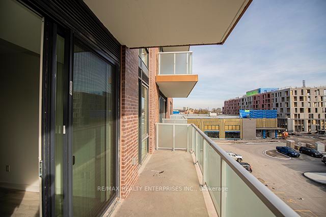 #345 - 215 Lakeshore Road Property Photo 14