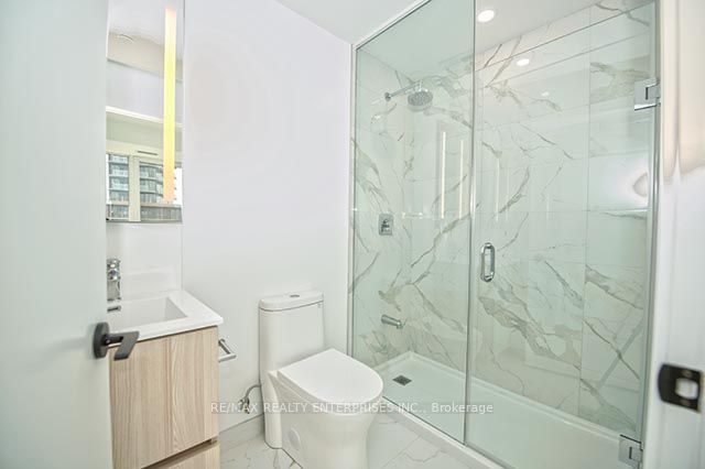 #345 - 215 Lakeshore Road Property Photo 18