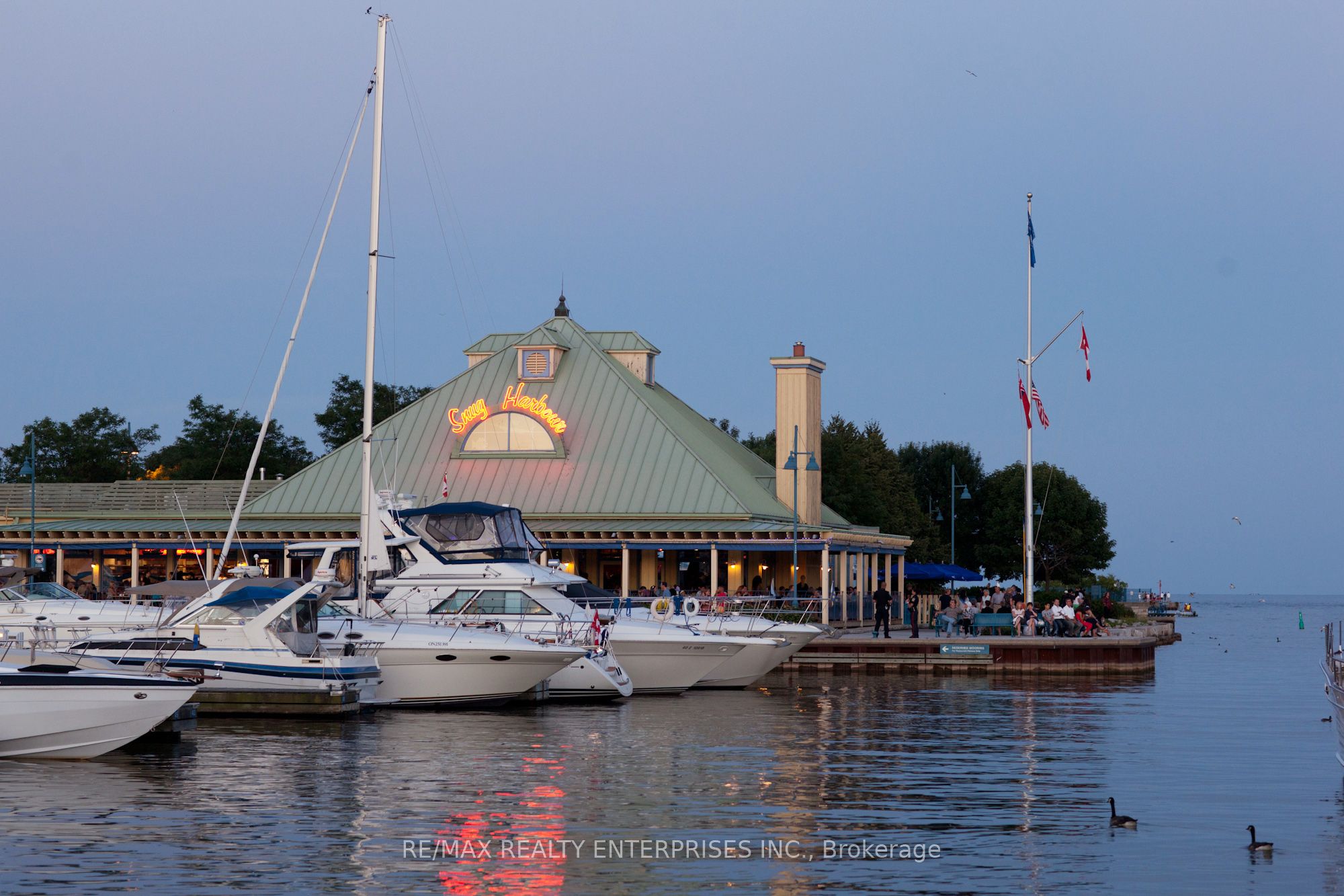 #345 - 215 Lakeshore Road Property Photo 33