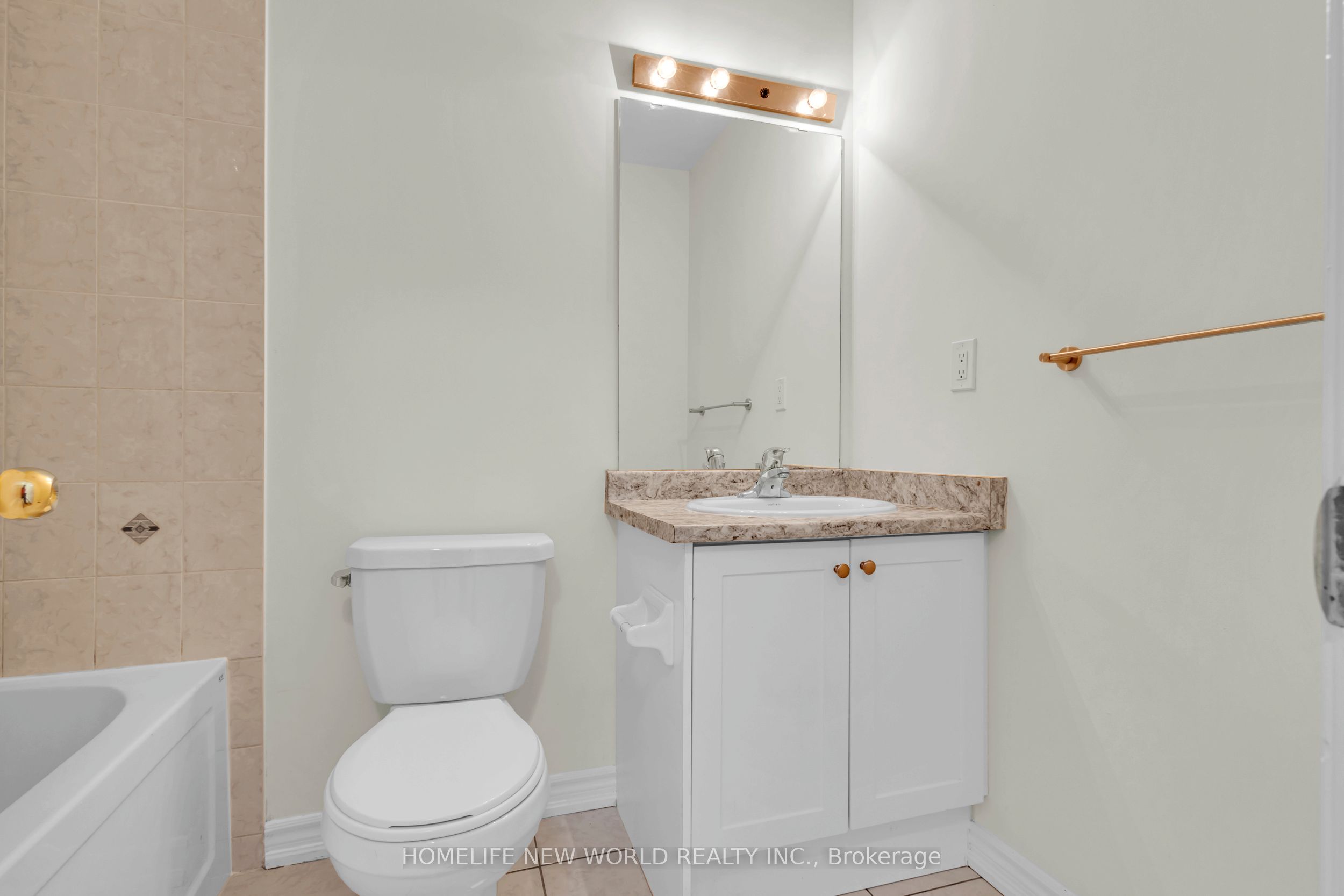 8 Shiff Crescent Property Photo 27
