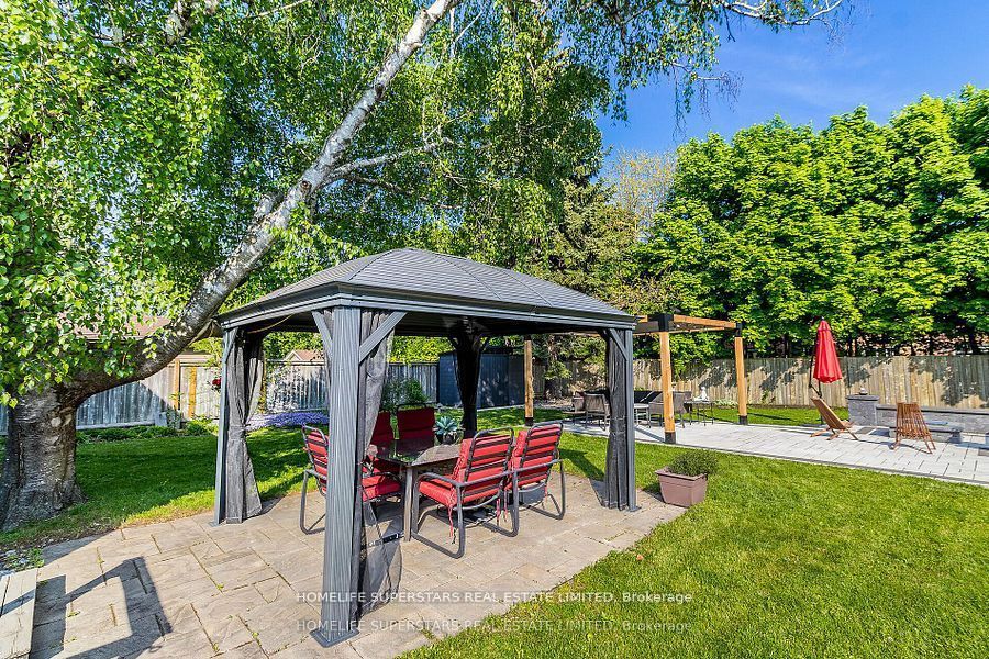 20 Beechwood Crescent Property Photo 35
