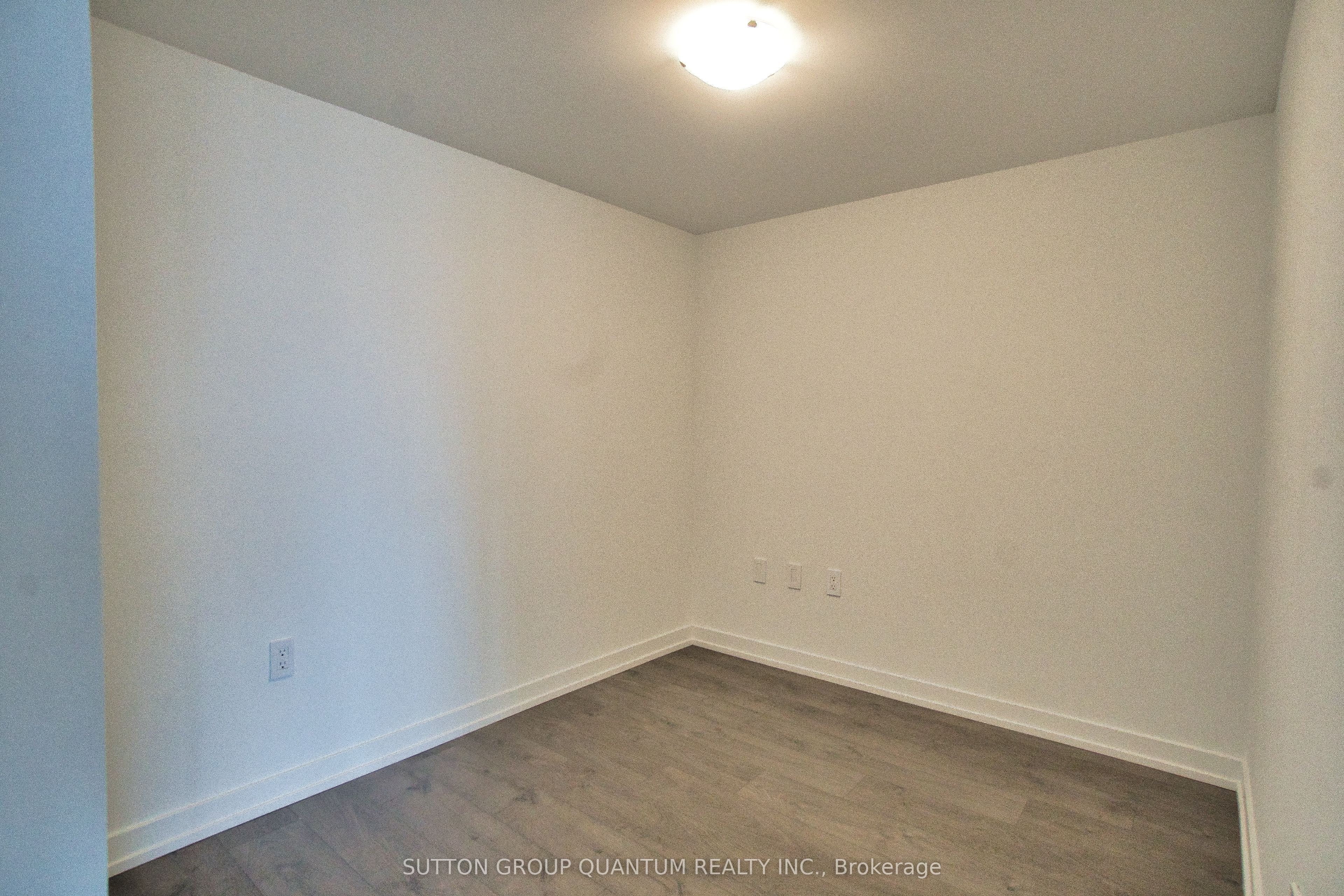 #808 - 556 Marlee Avenue Property Photo 5