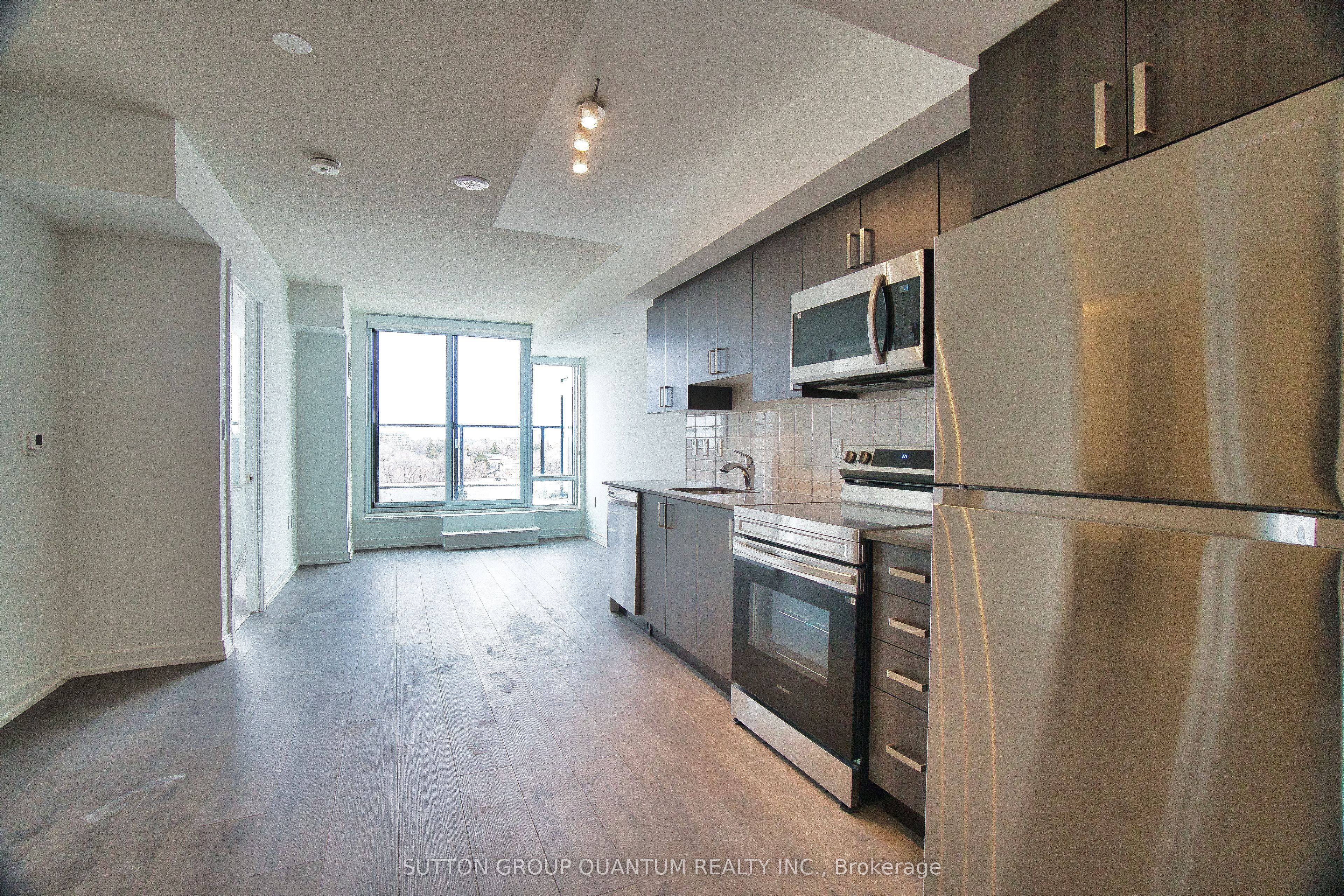 #808 - 556 Marlee Avenue Property Photo 11