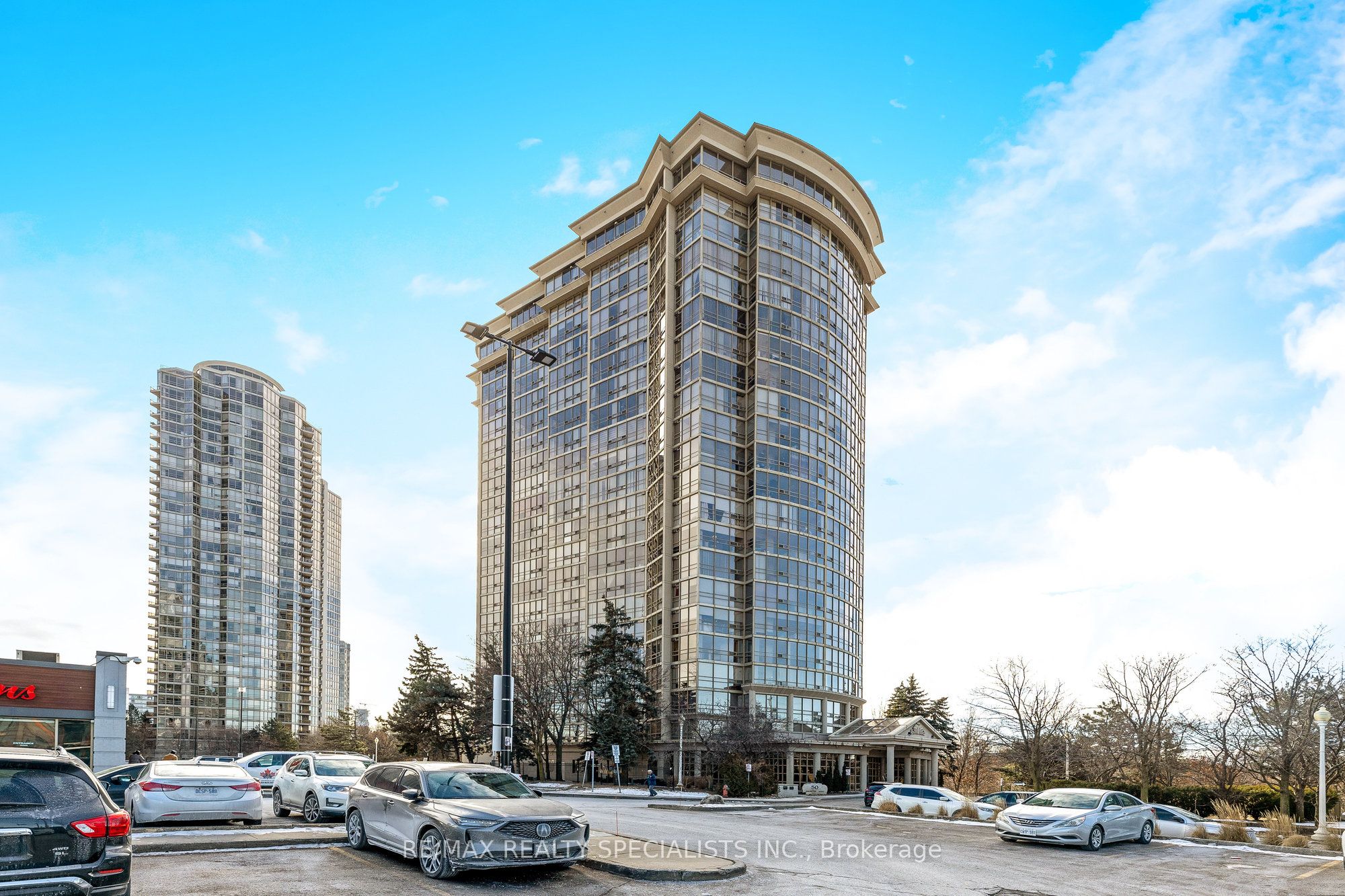 #501 - 50 Eglinton Avenue Property Photo 1
