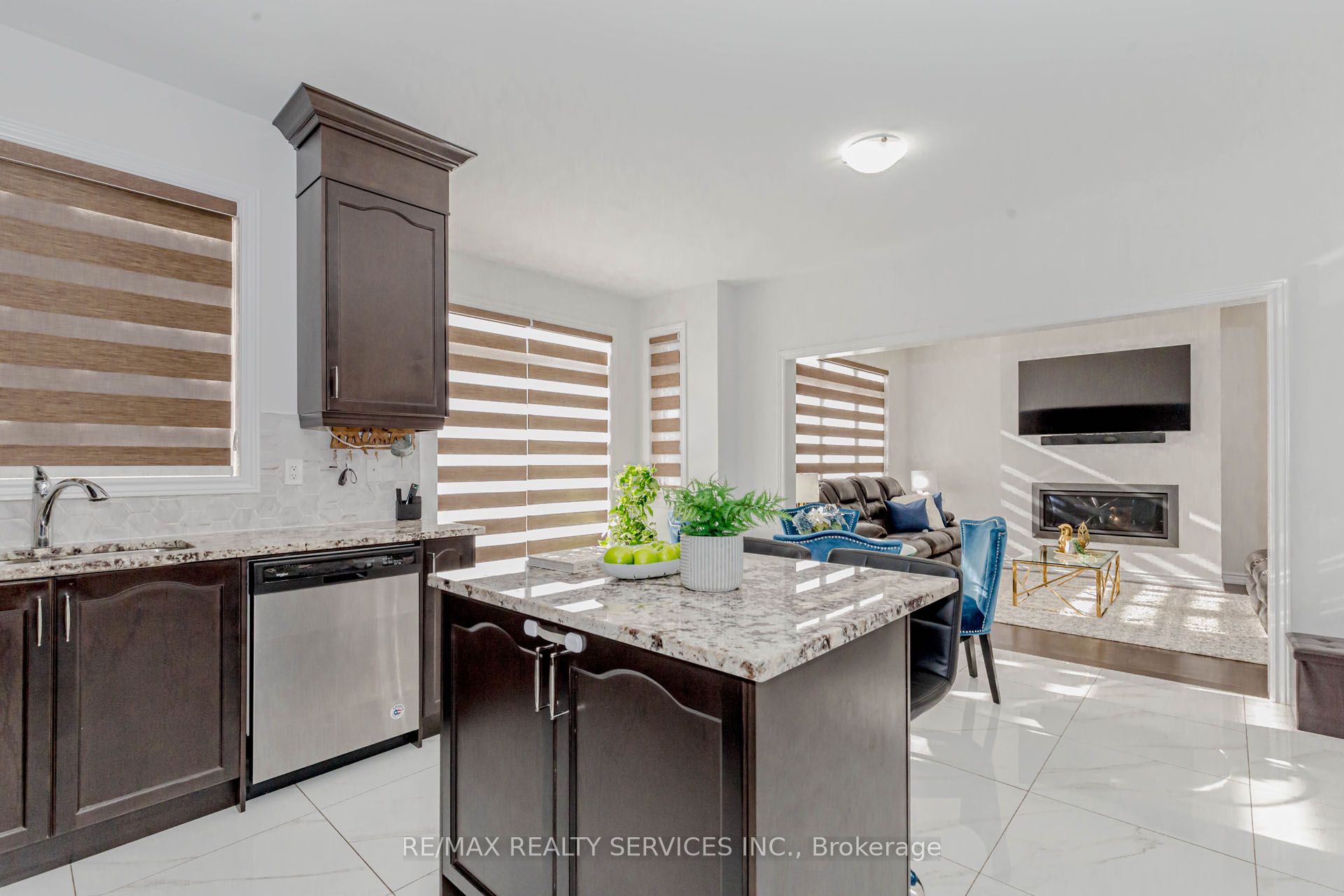 17 Seymour Road Property Photo 26