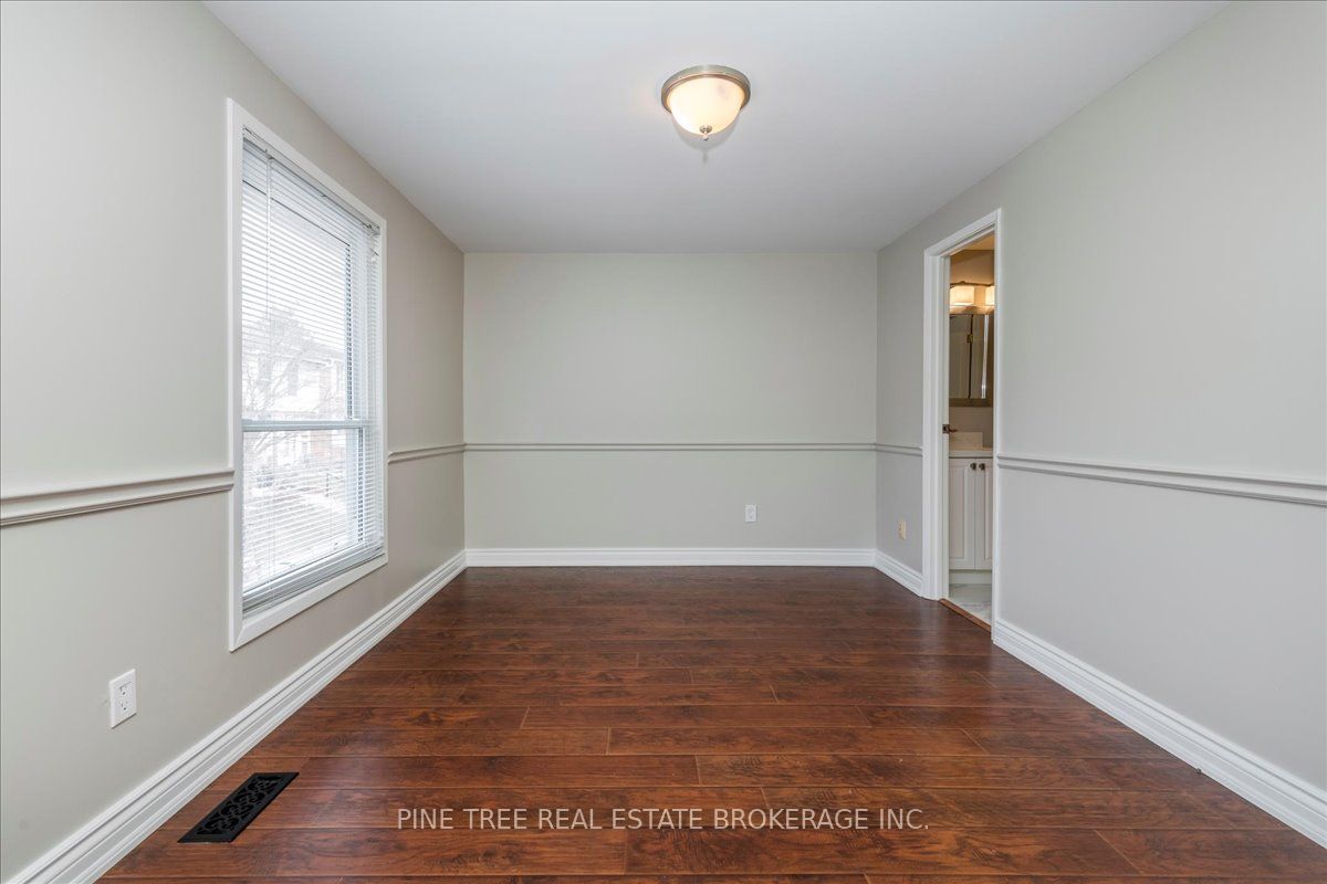 #2 - 2232 Upper Middle Road Property Photo 20