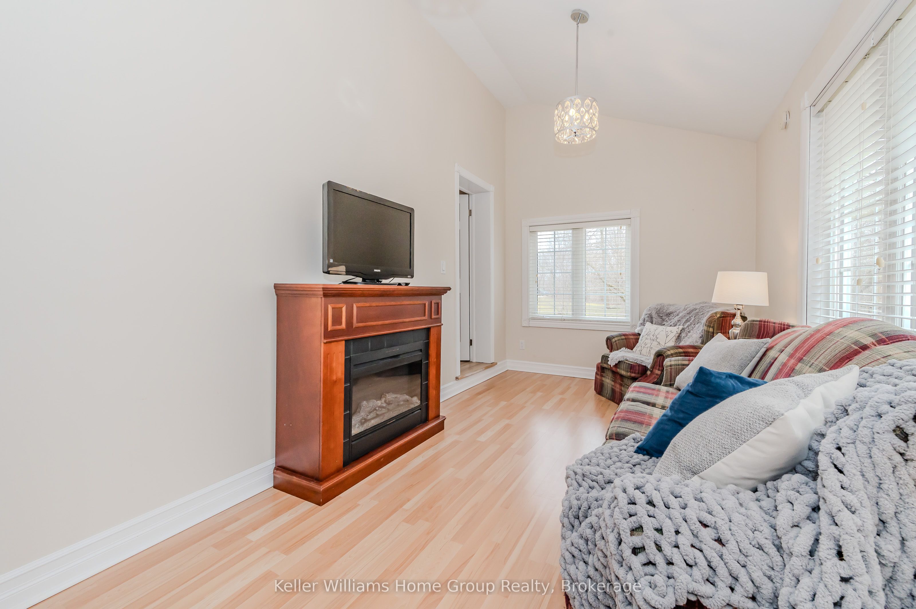 196 Eastern Avenue Property Photo 26