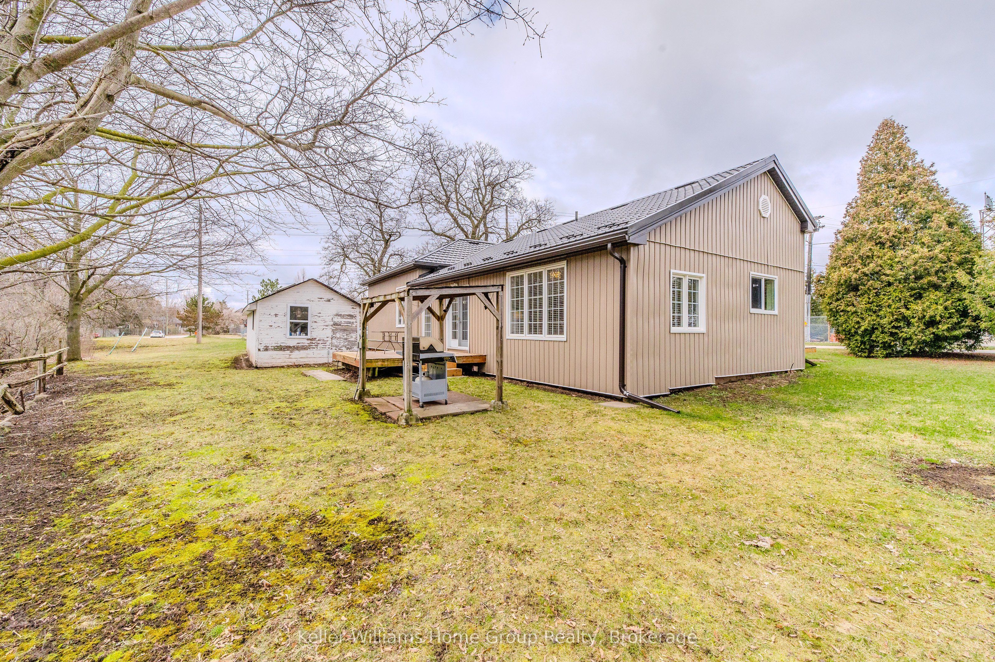 196 Eastern Avenue Property Photo 44