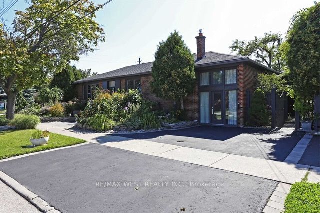 #3 - 5 Fenley Drive Property Photo