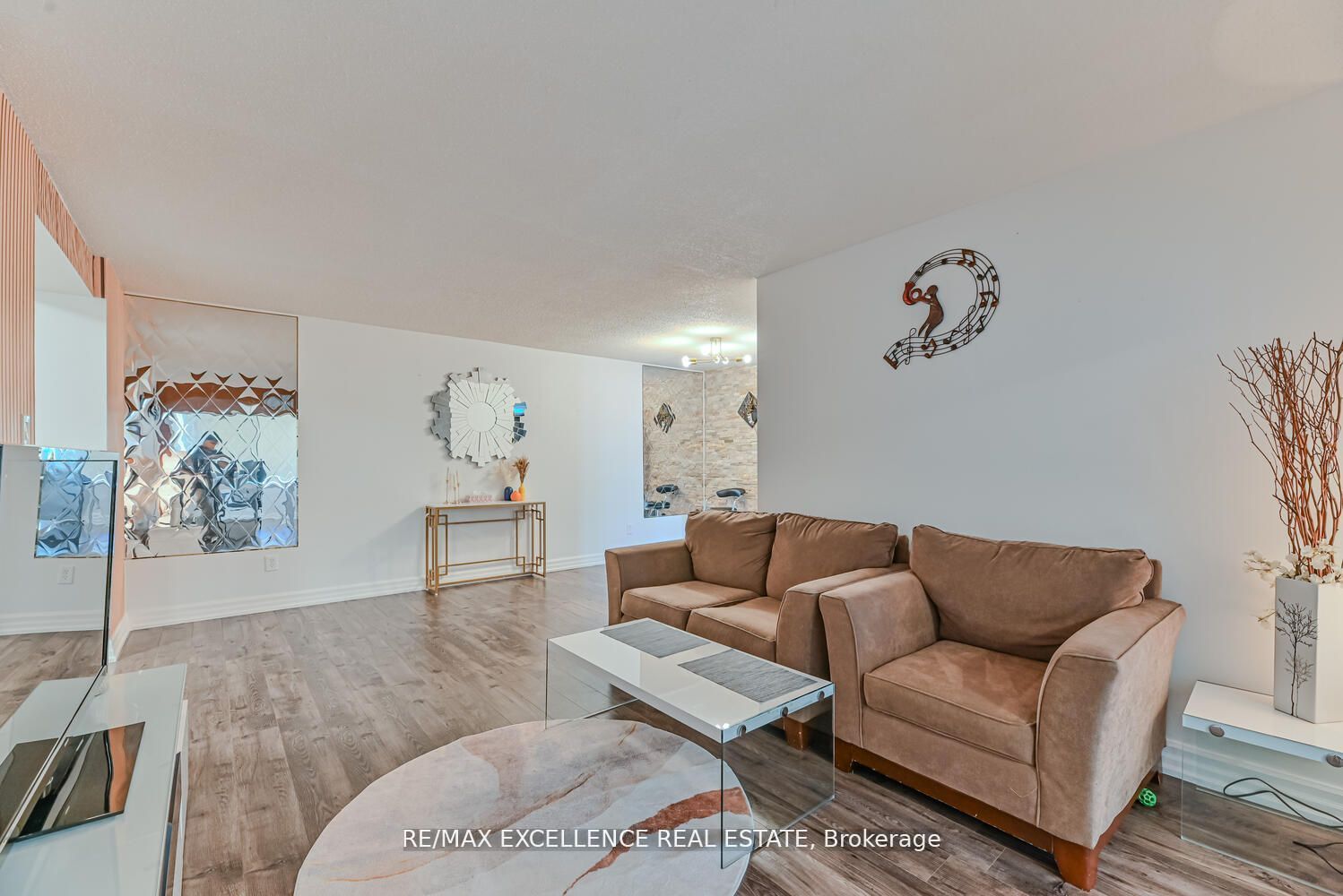 5 Lisa Street 1002 Property Photo 13