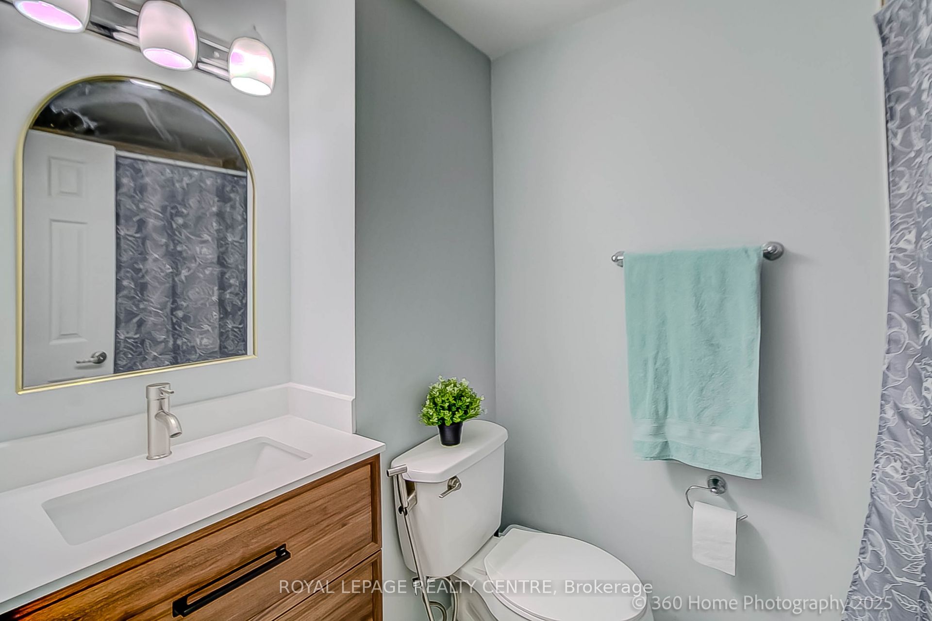 #6 - 5878 Montevideo Road Property Photo 20