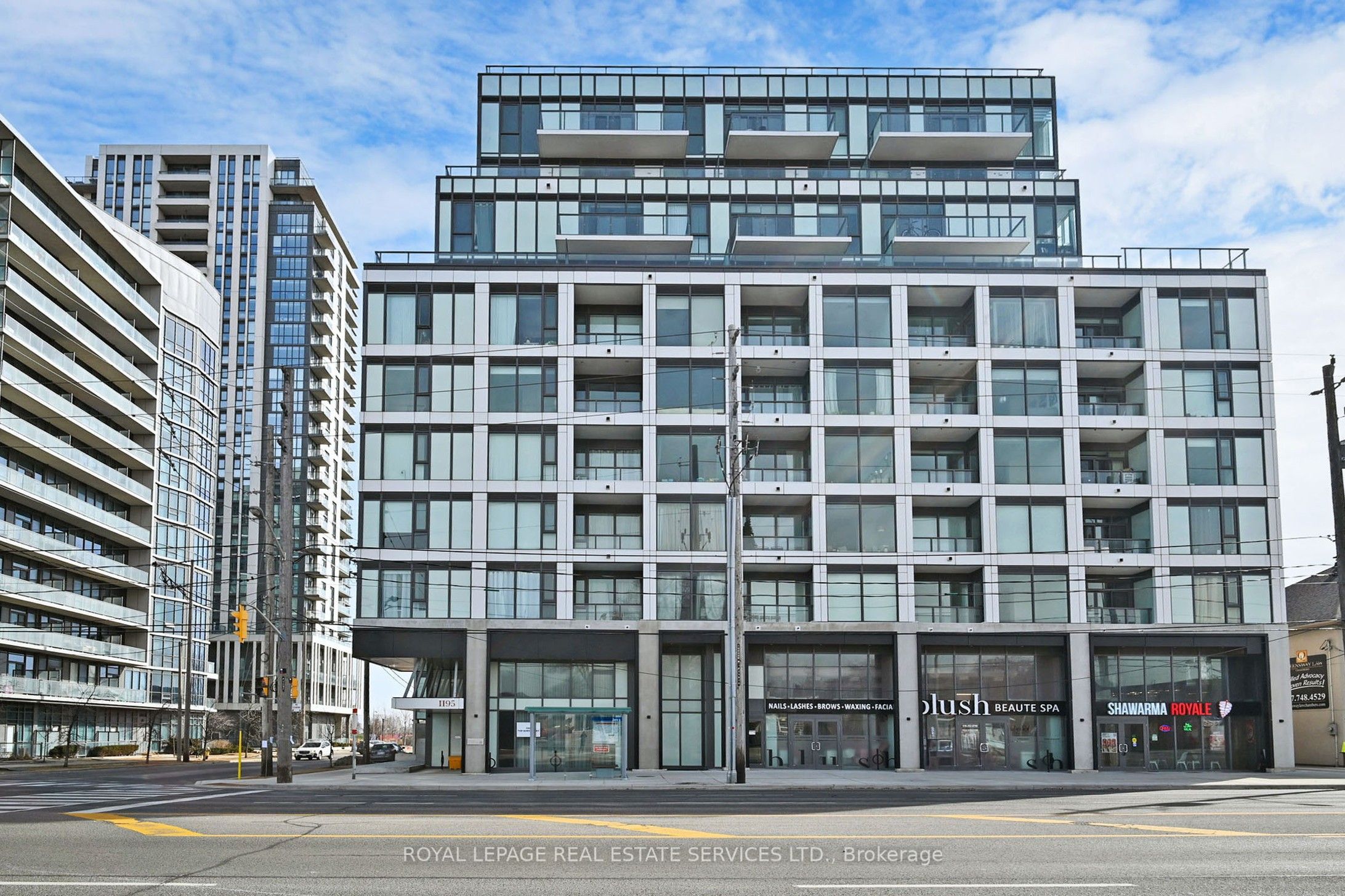 1195 The Queensway Avenue 507 Property Photo 40