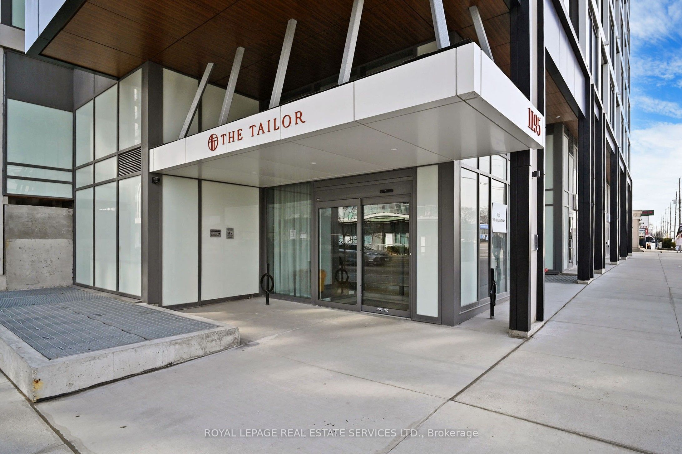 1195 The Queensway Avenue 507 Property Photo 45