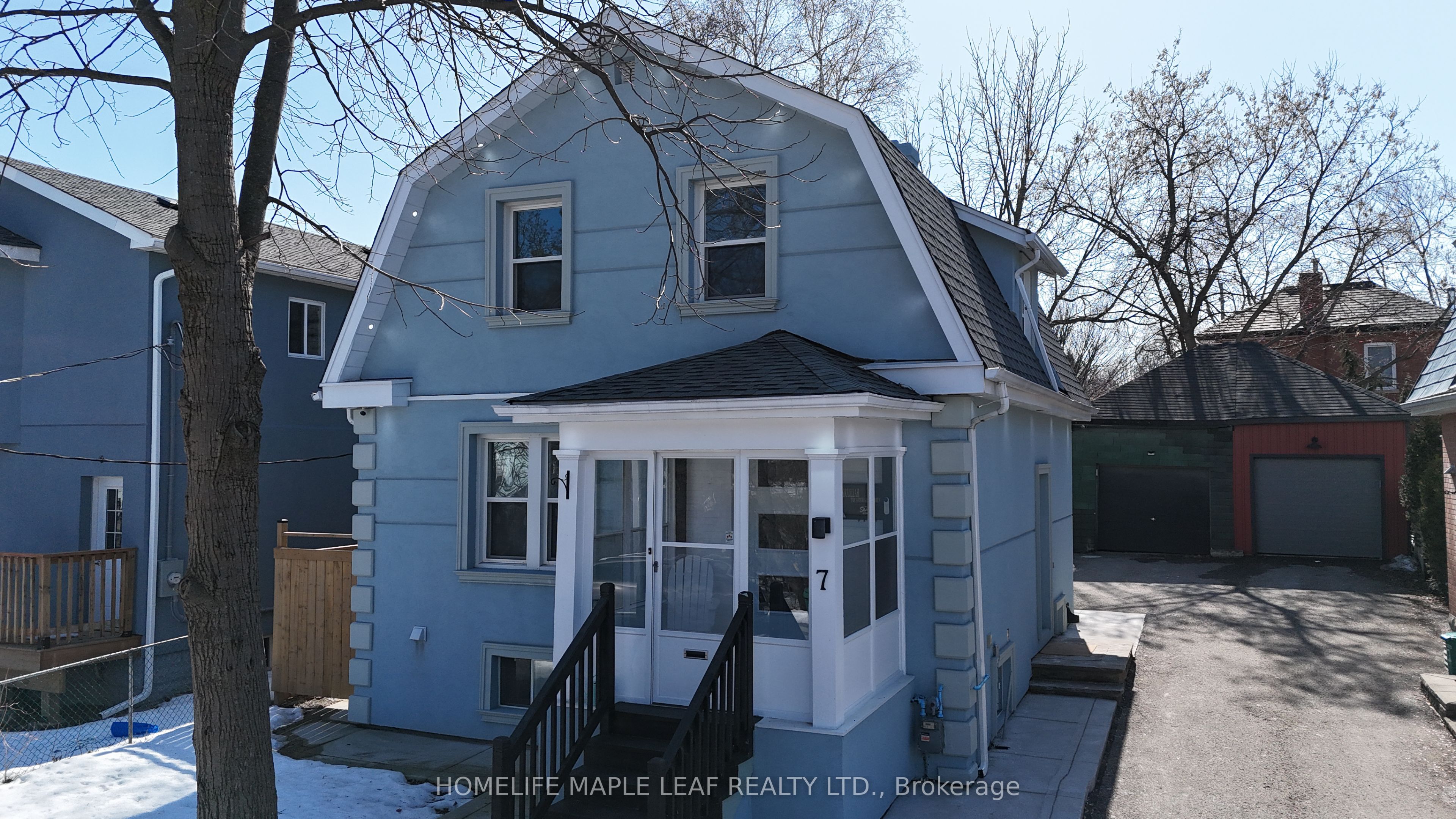 7 Lowes Avenue Property Photo 1