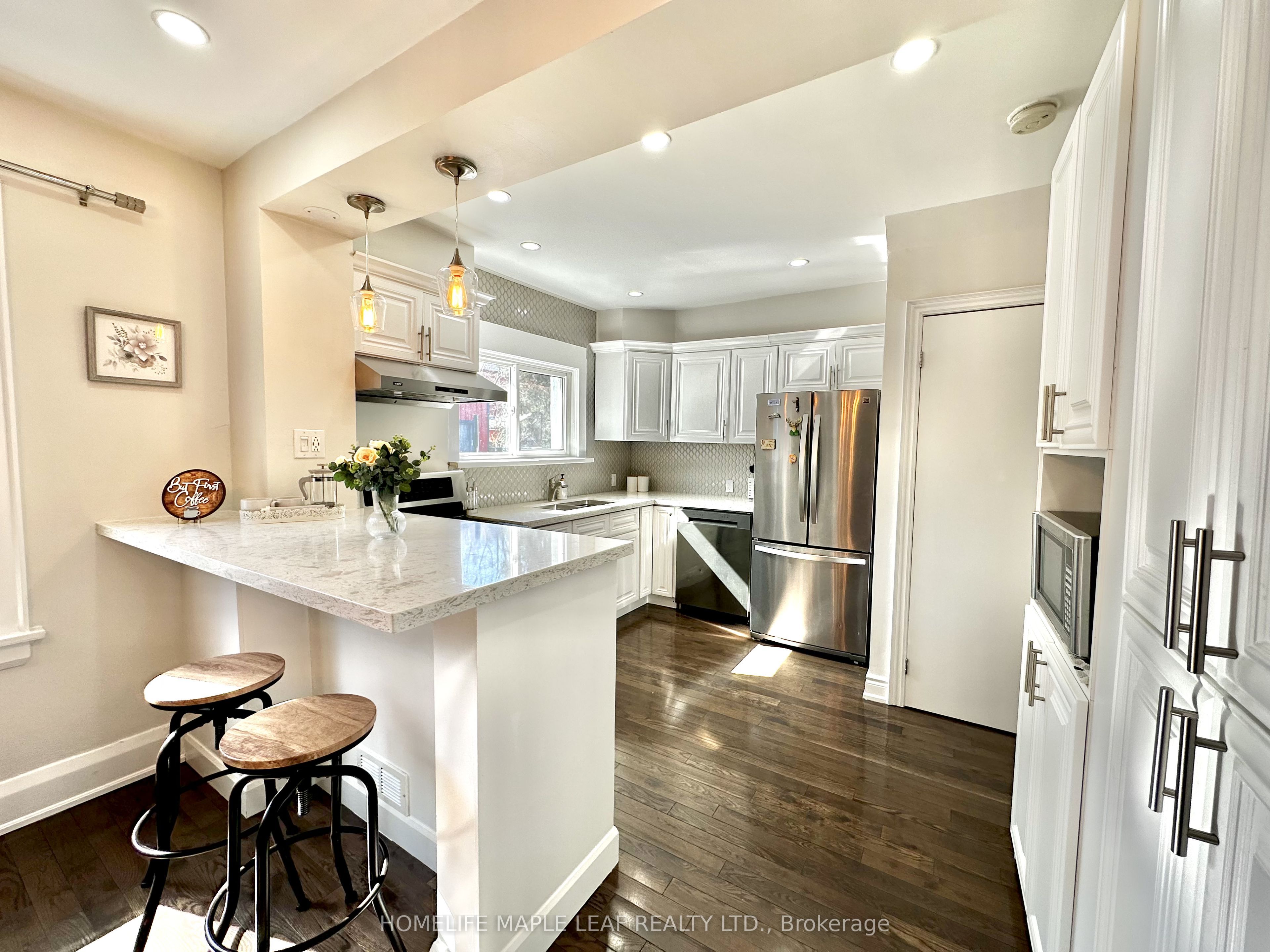 7 Lowes Avenue Property Photo 6