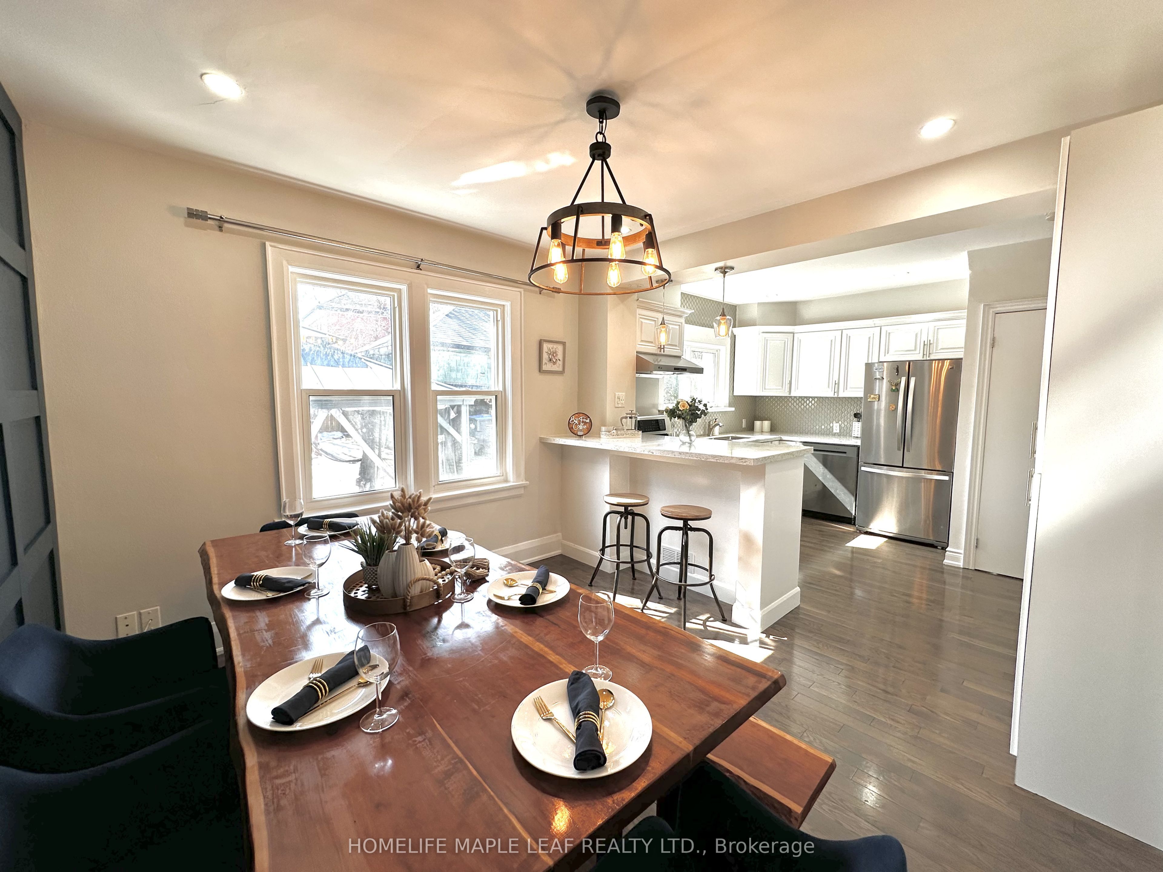 7 Lowes Avenue Property Photo 8