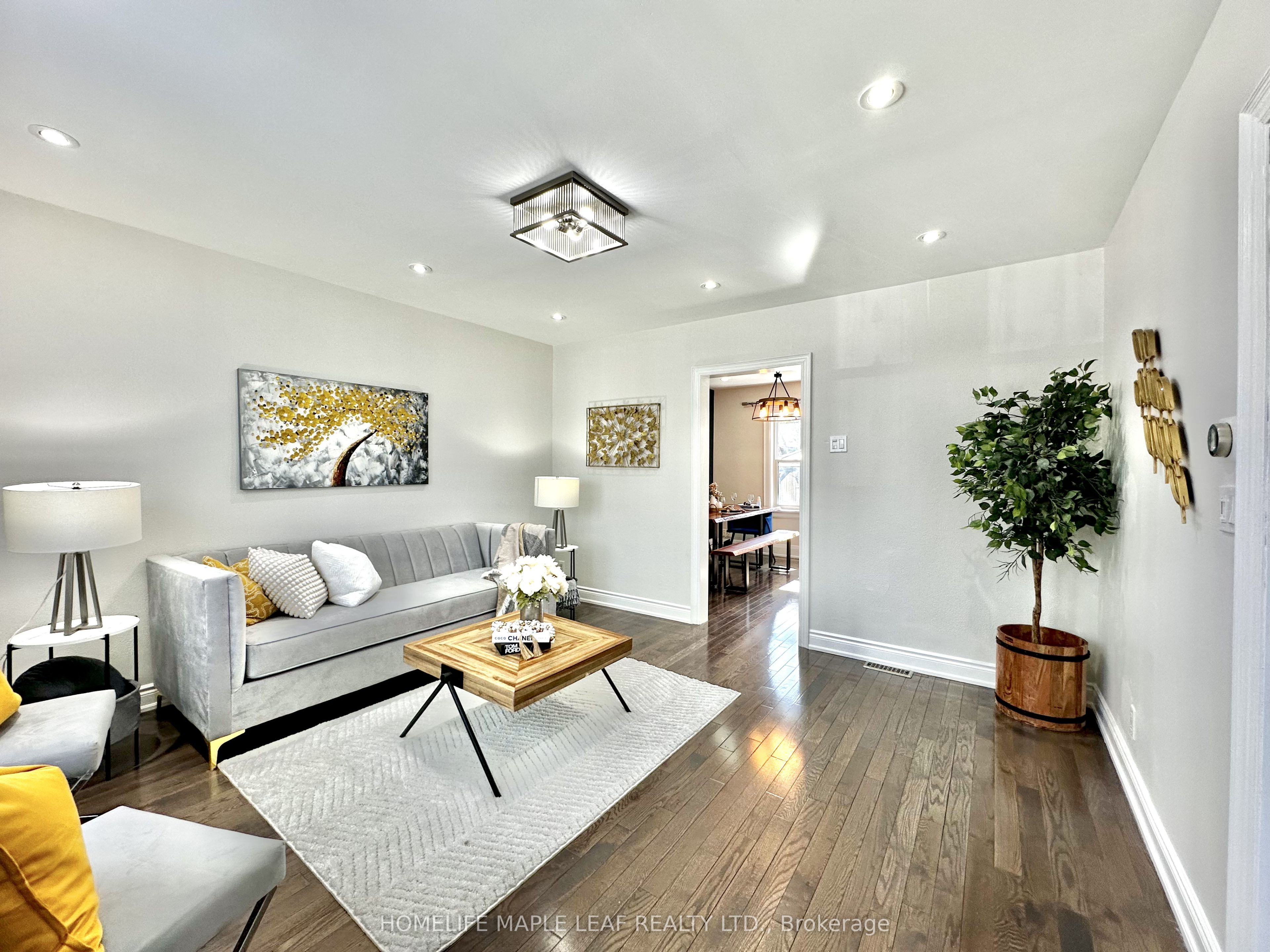 7 Lowes Avenue Property Photo 11