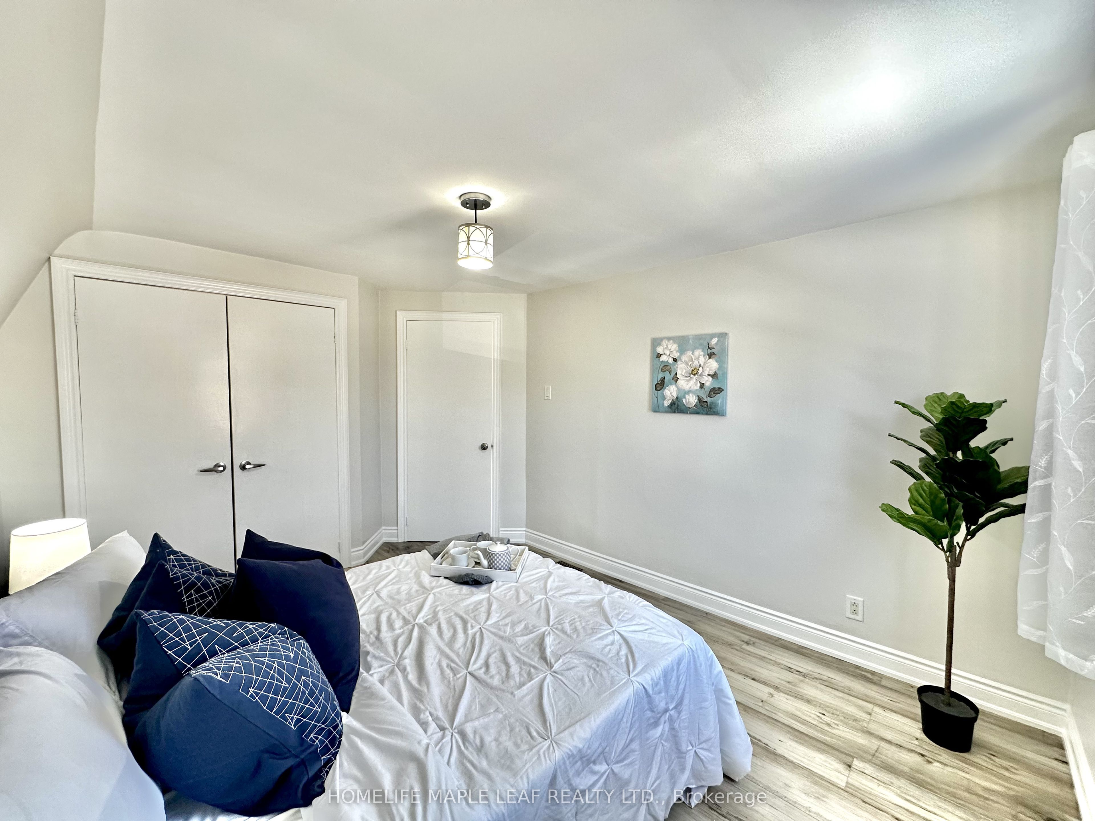 7 Lowes Avenue Property Photo 21