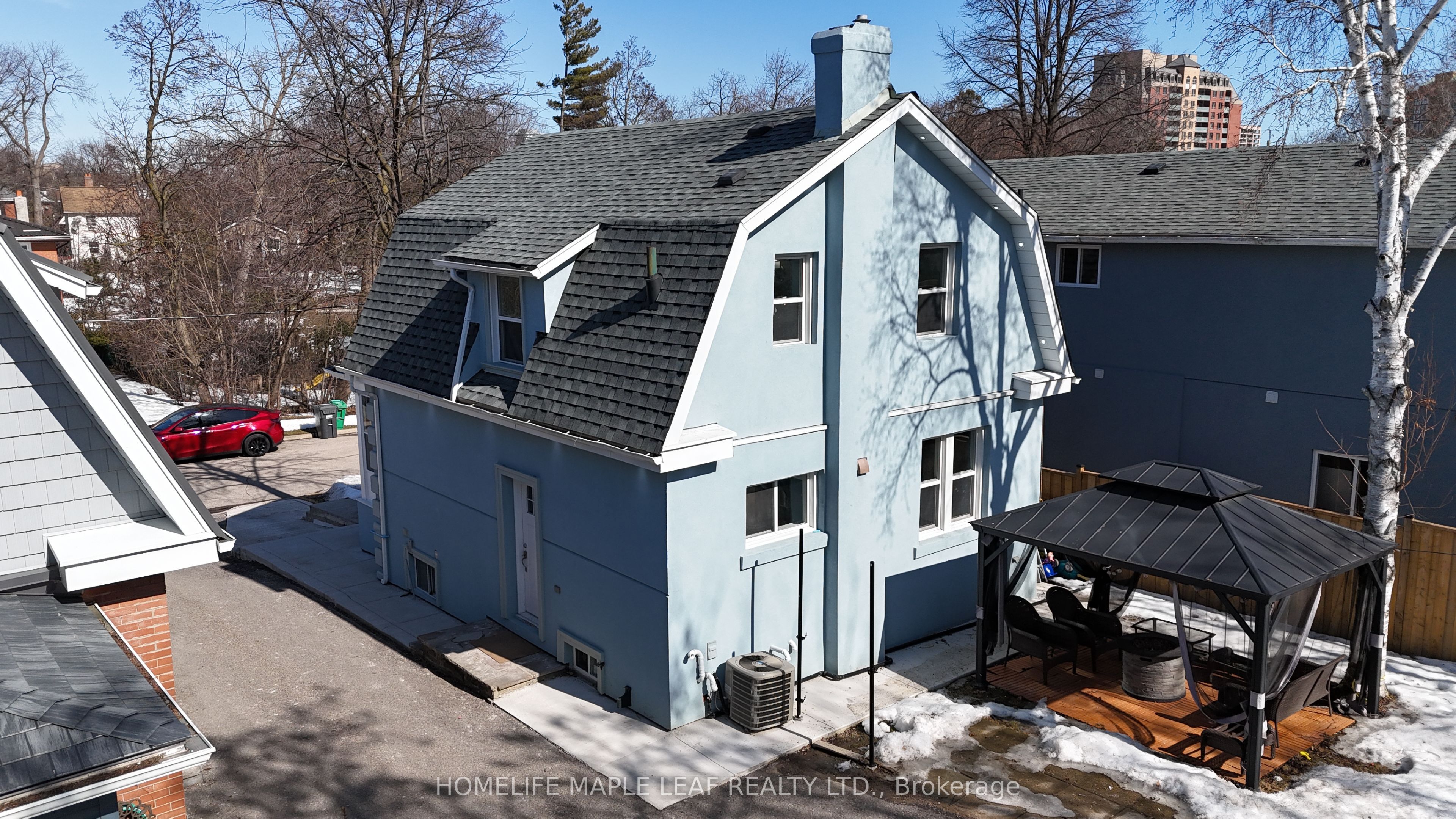 7 Lowes Avenue Property Photo 27
