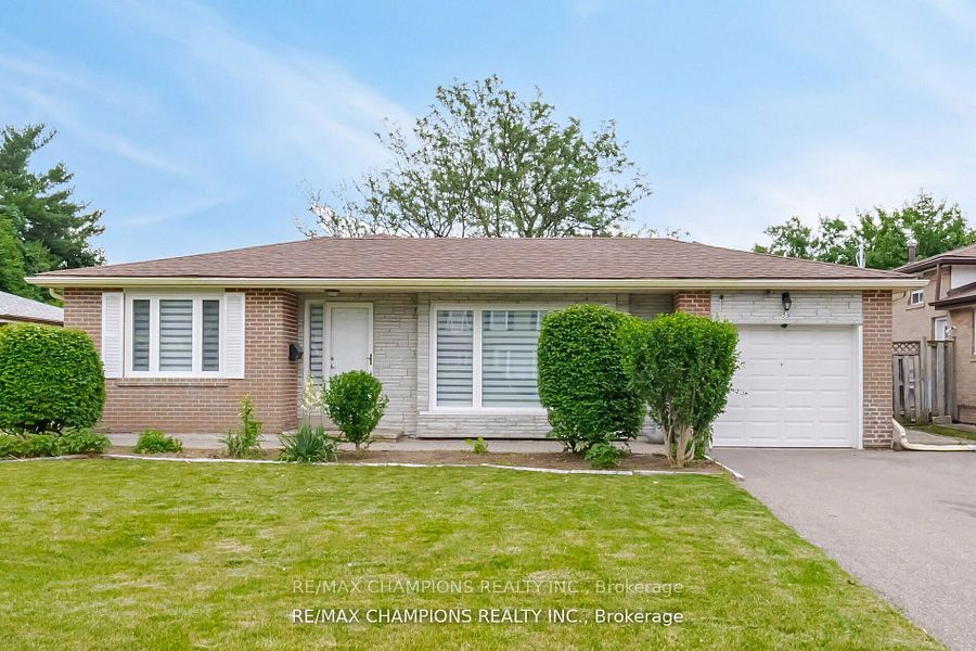 53 Beechwood Crescent Property Photo 1