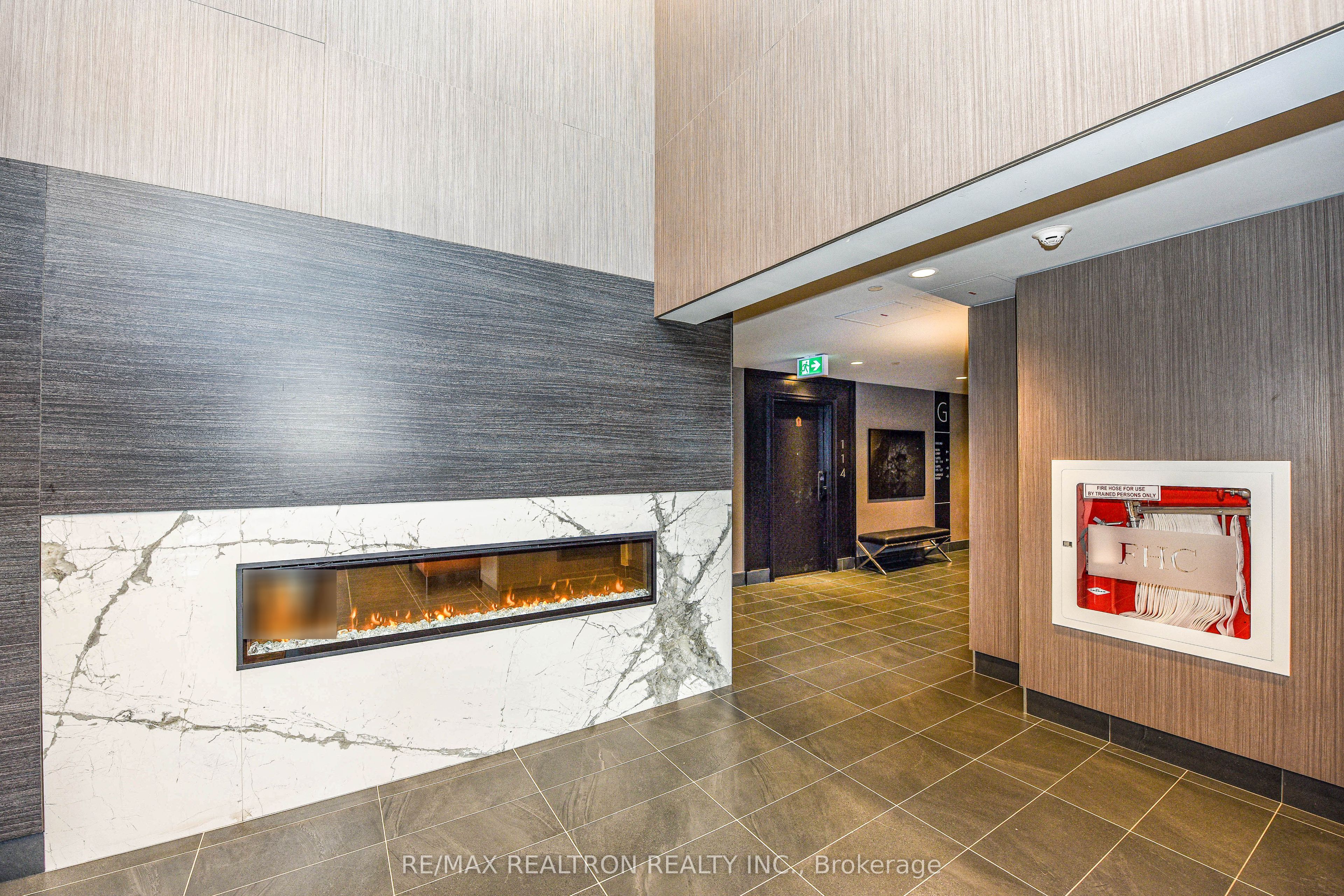 95 Dundas Street W 111 Property Photo 12