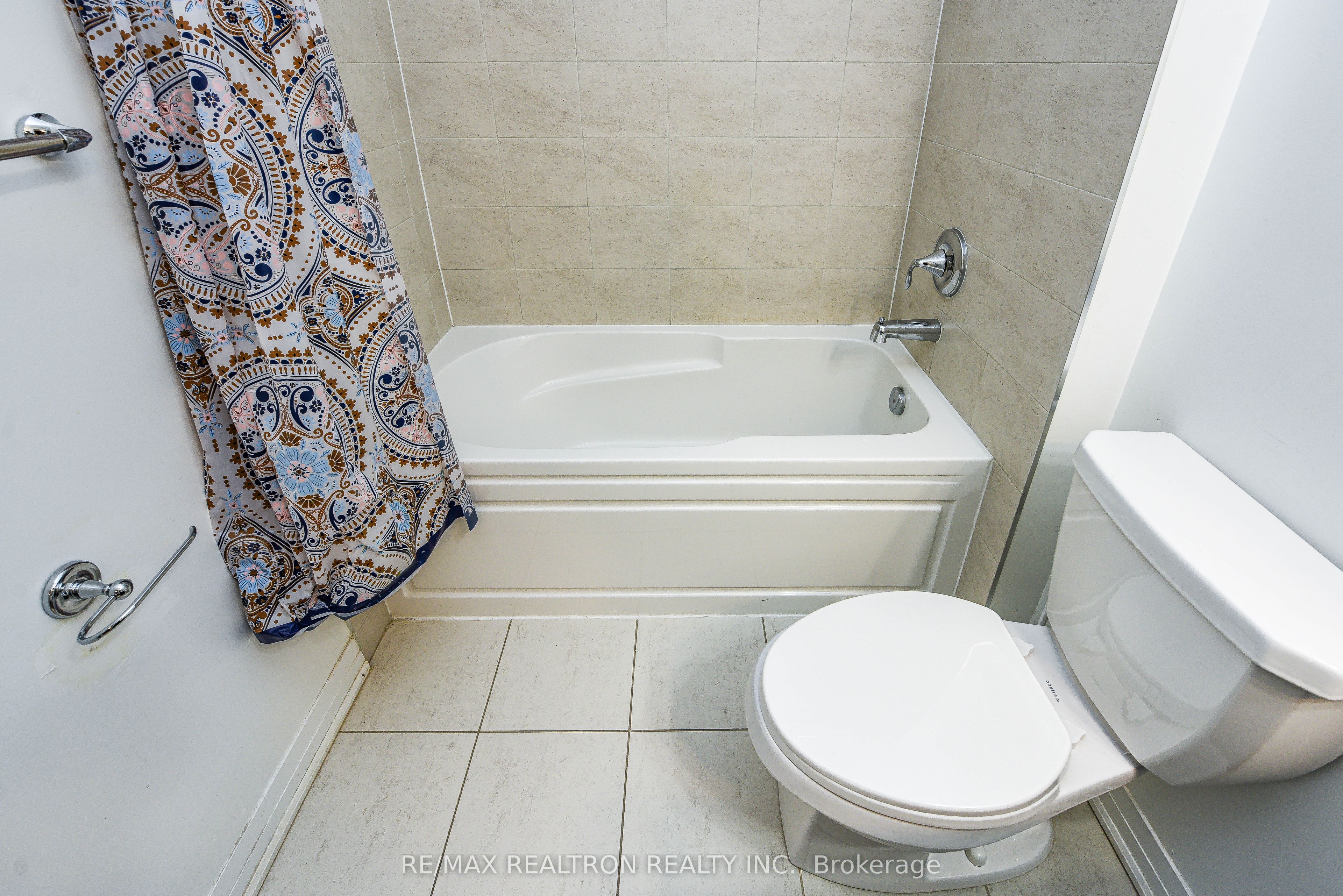 95 Dundas Street W 111 Property Photo 40