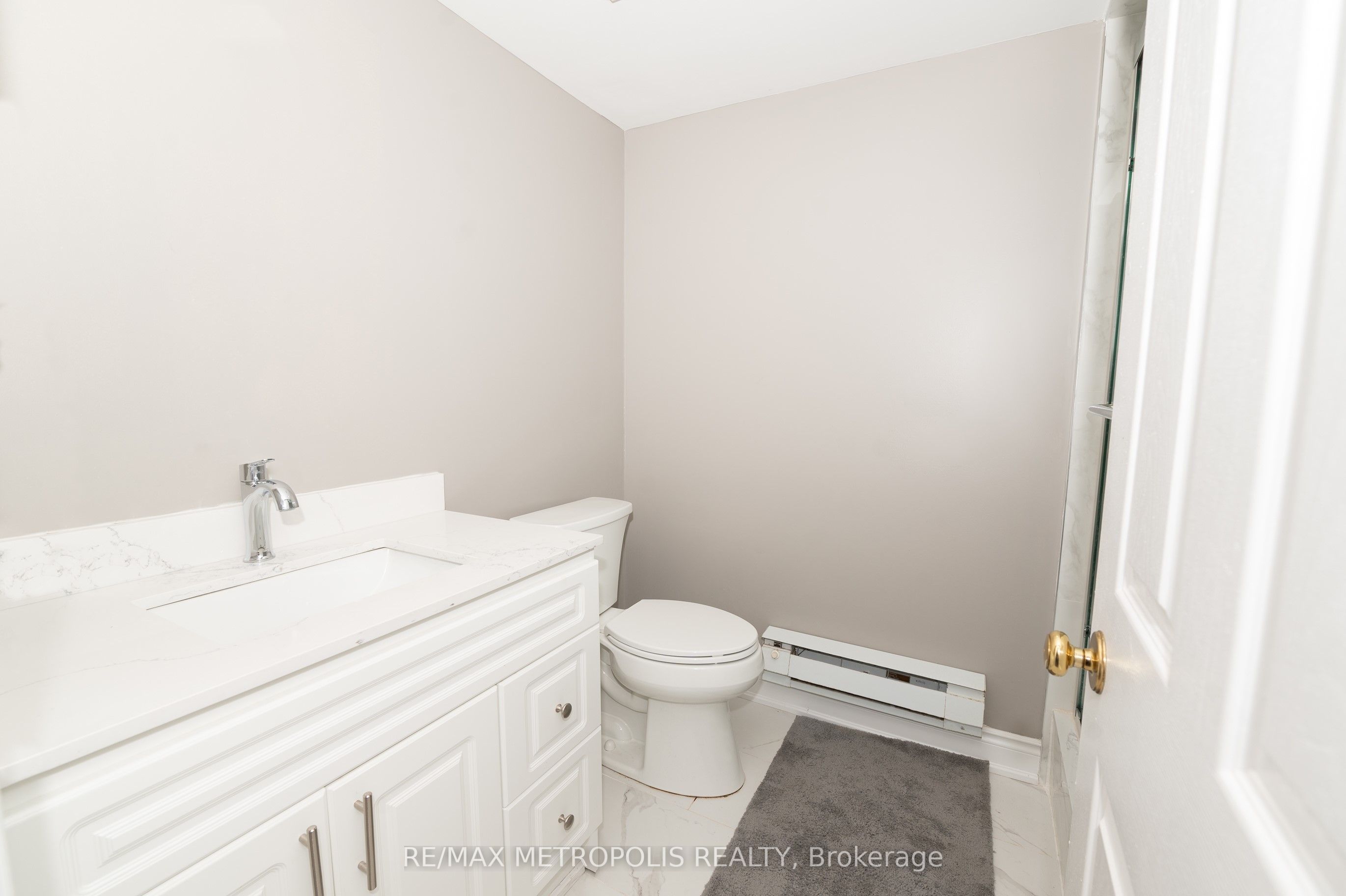 2180 Sixth Line Bsmt Property Photo 9