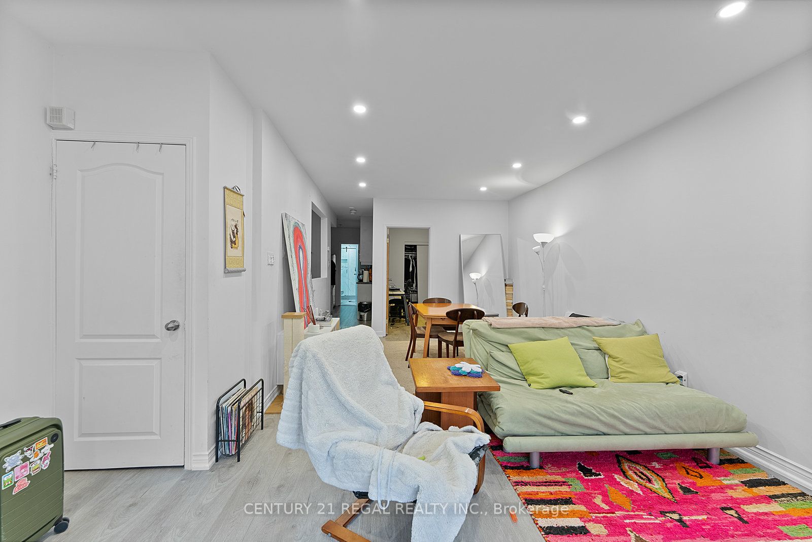 1664 Queen Street Property Photo 24