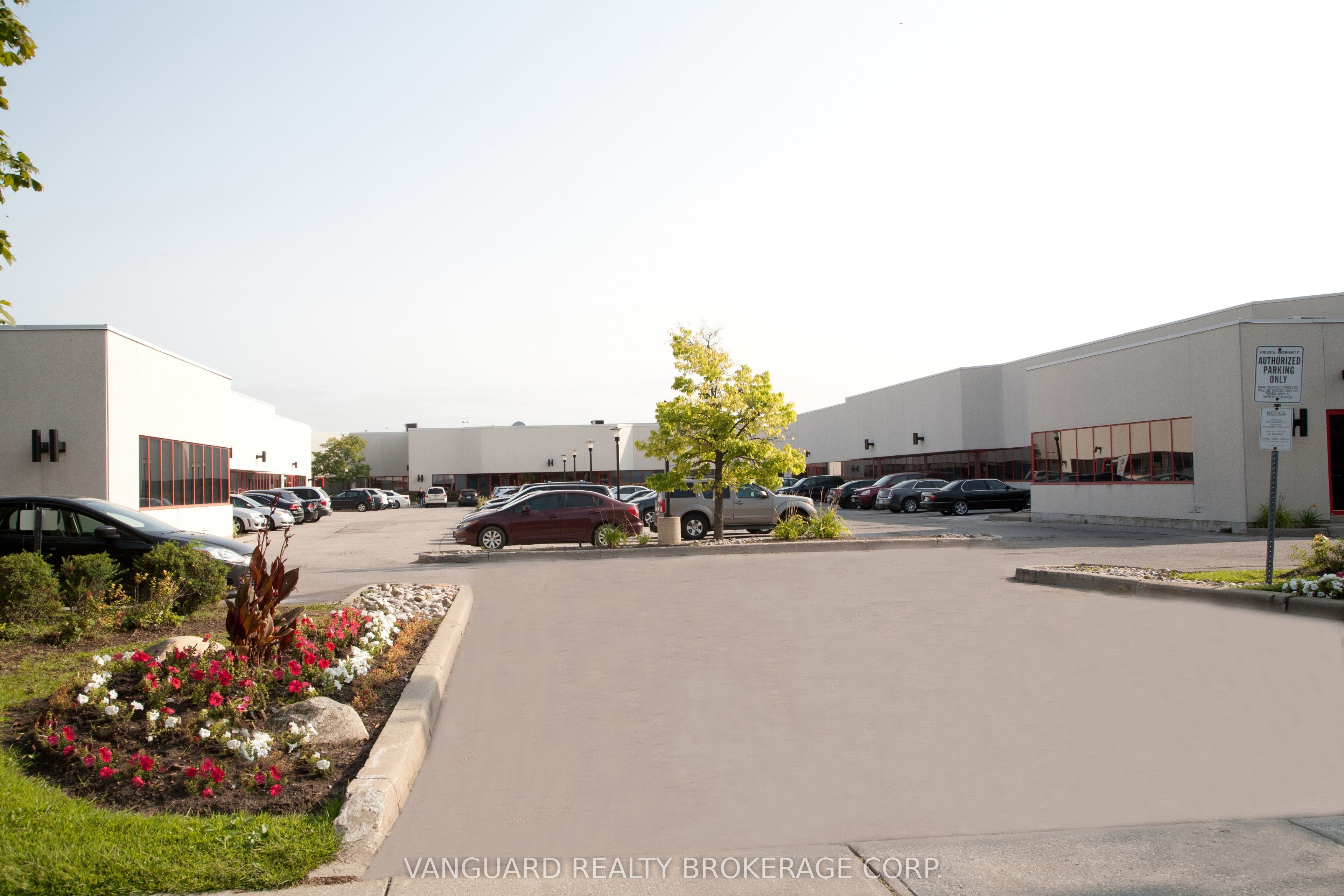 #27 - 401 Magnetic Drive Property Photo