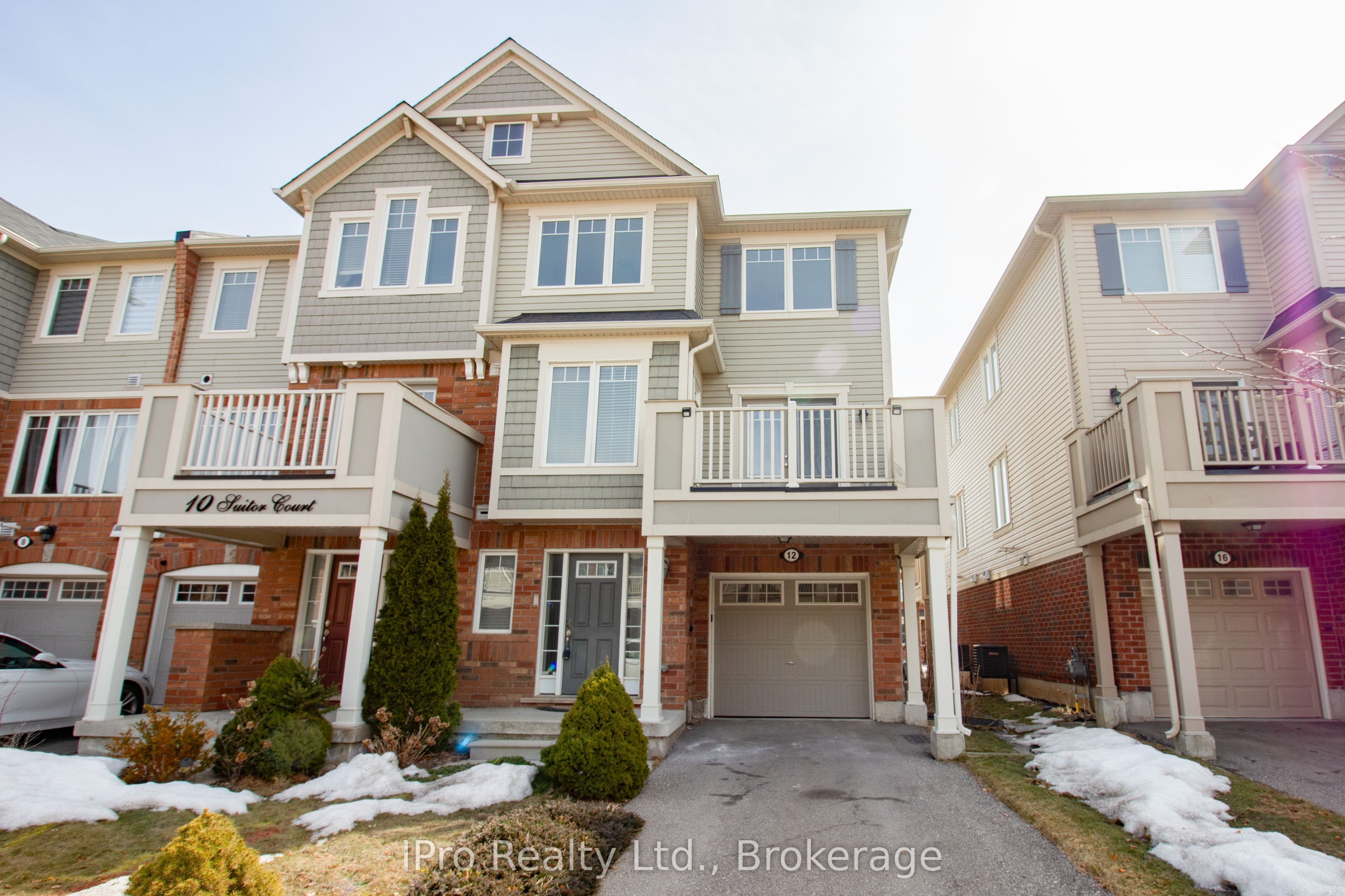 12 Suitor Court Property Photo