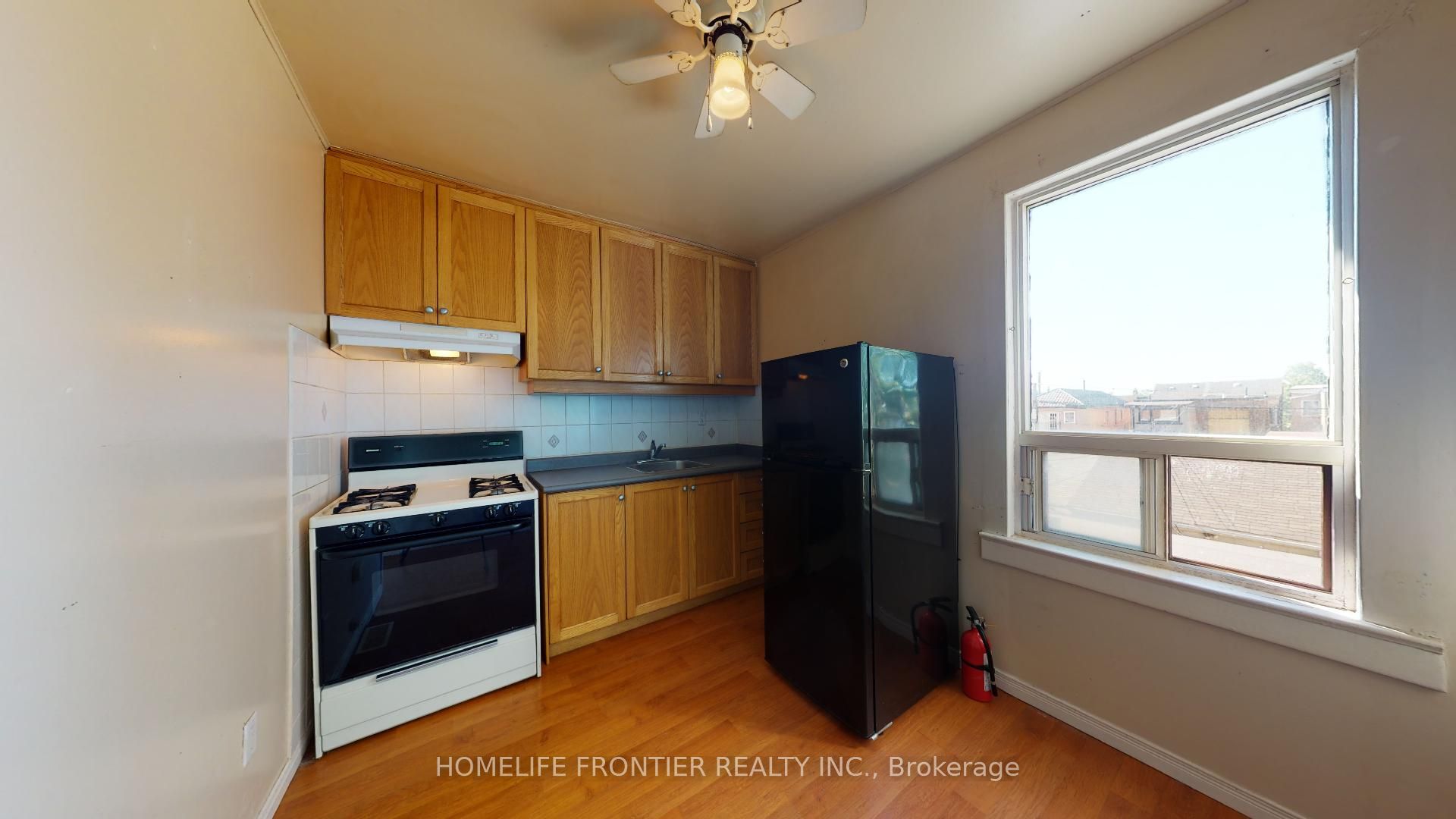#2nd Floor - 91 Millicent Street Property Photo 6