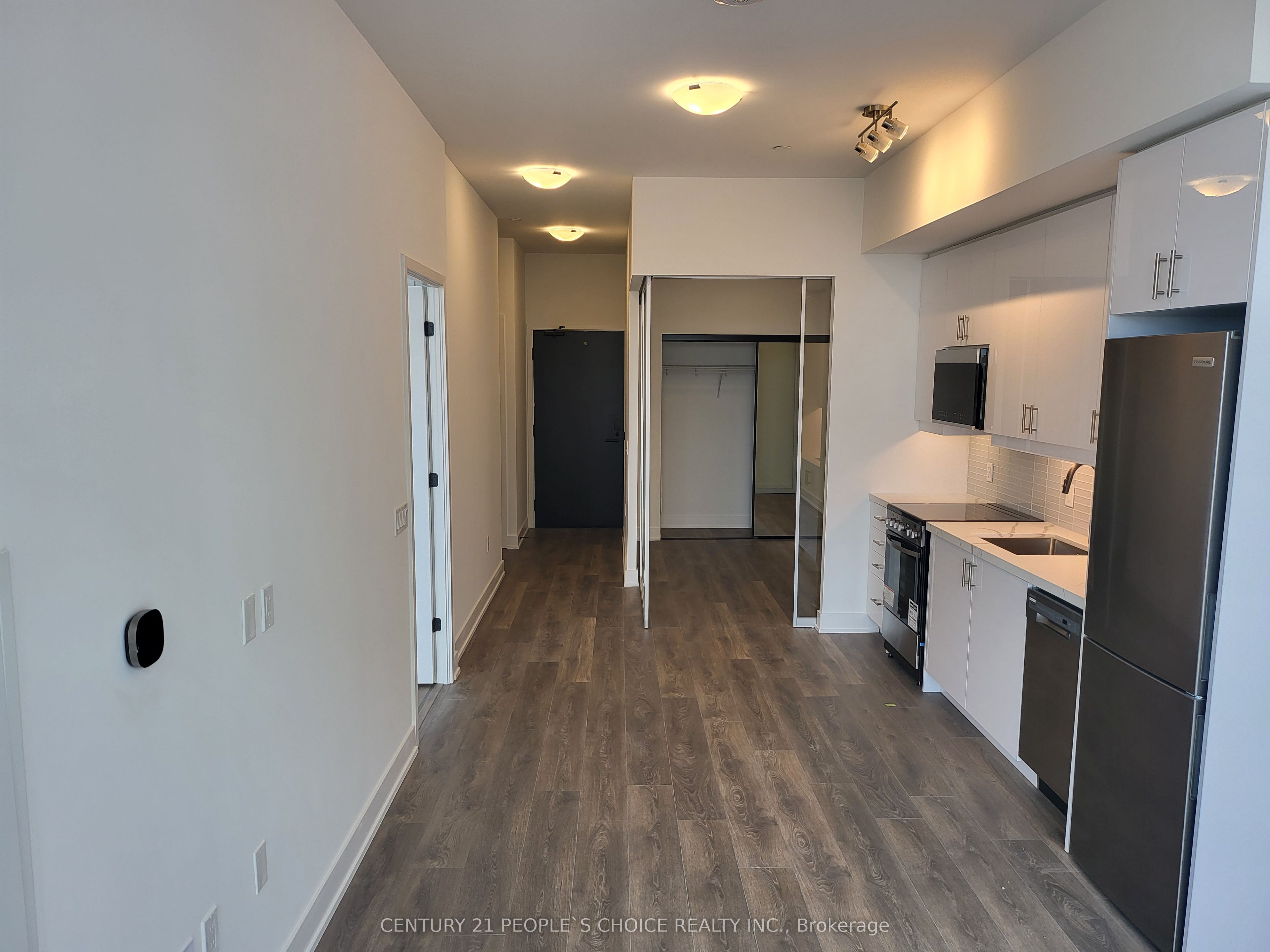 #403 - 2333 Khalsa Gate Property Photo 12