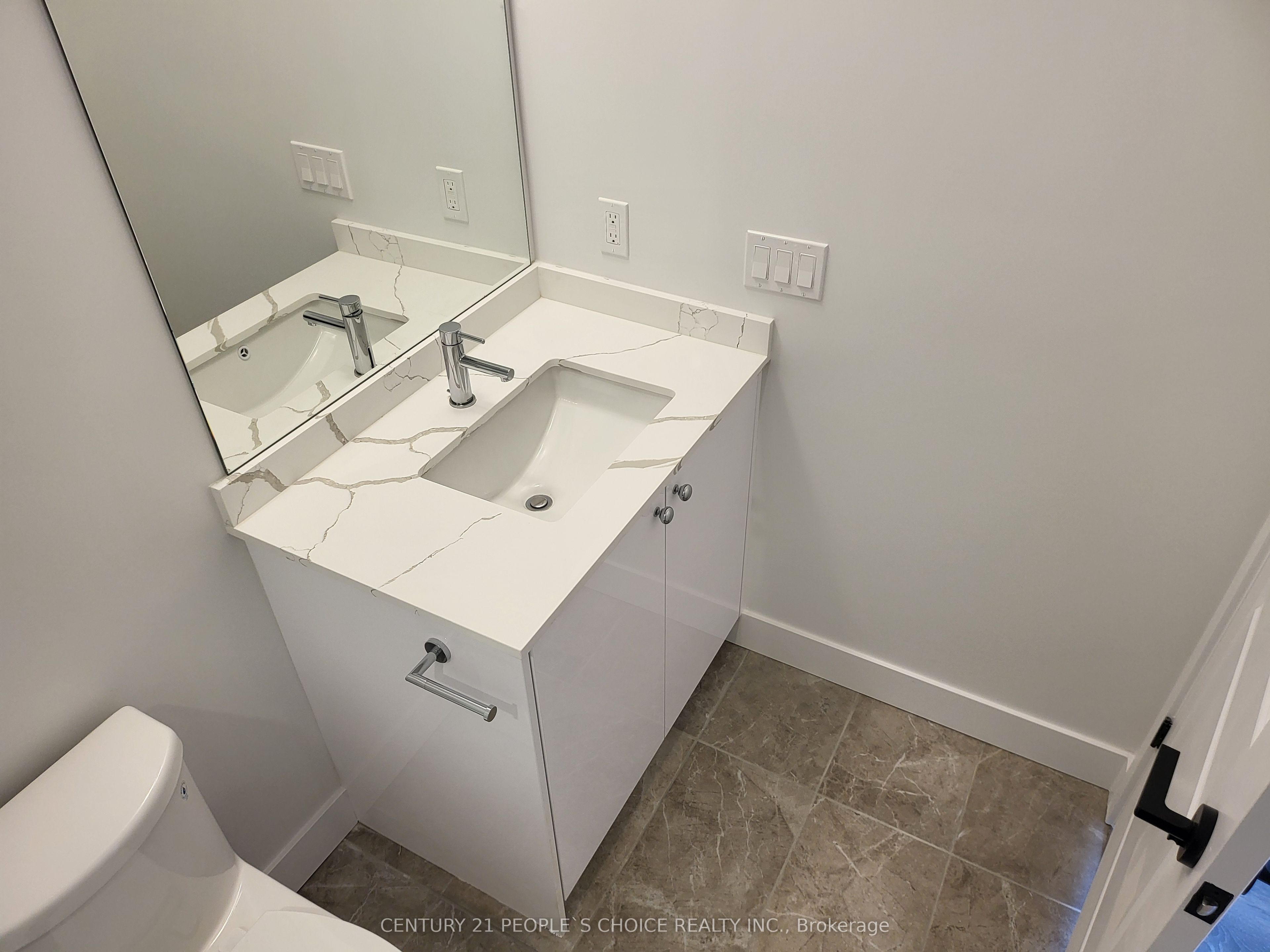#403 - 2333 Khalsa Gate Property Photo 25