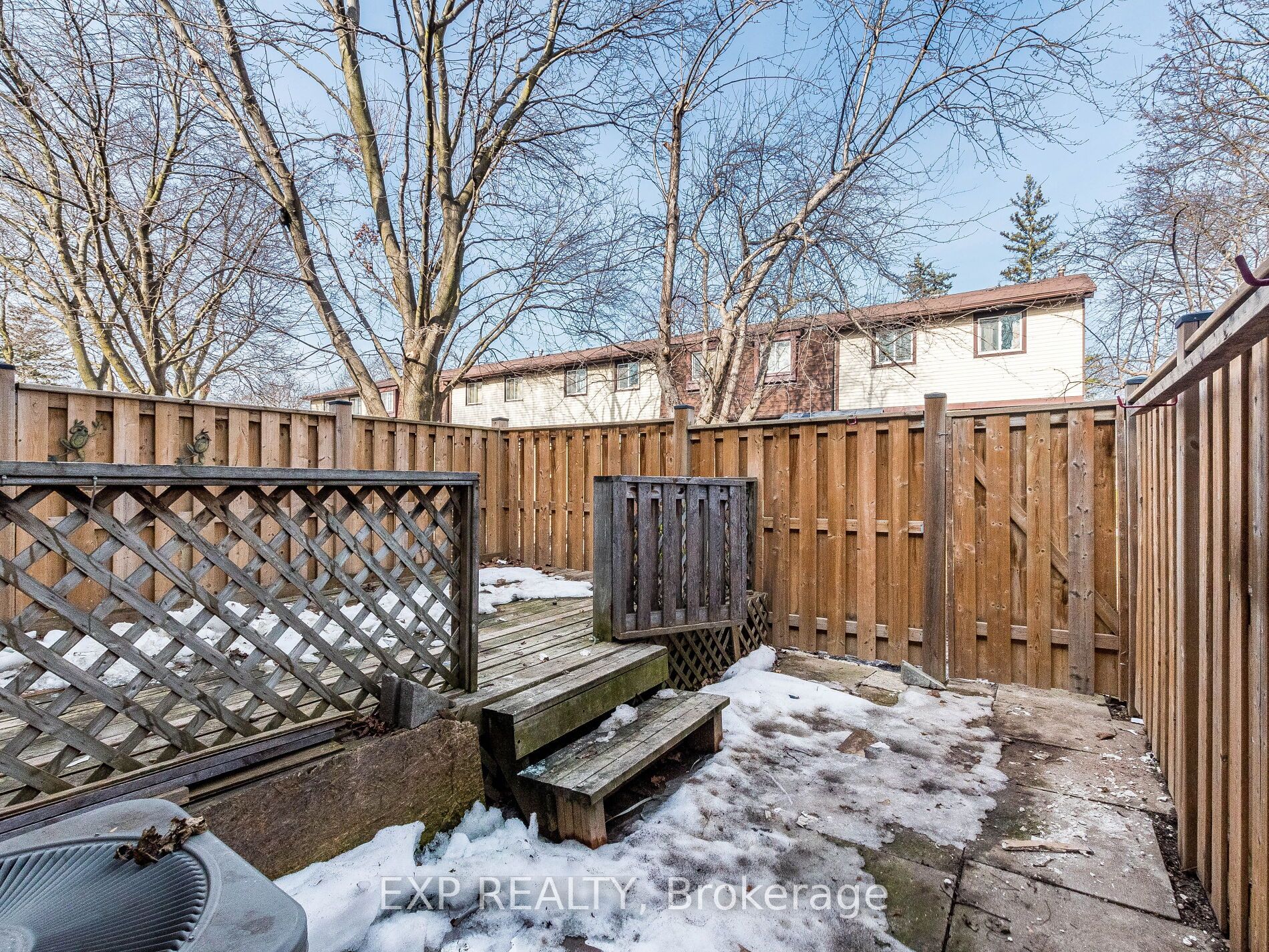 45 Hansen Road N 122 Property Photo 47