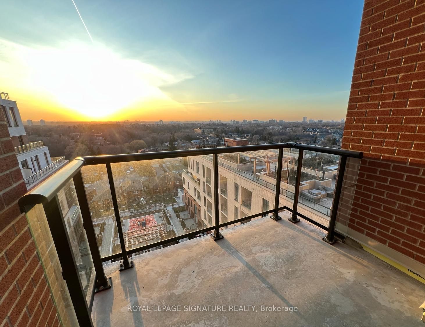 #924 - 3100 Keele Street Property Photo