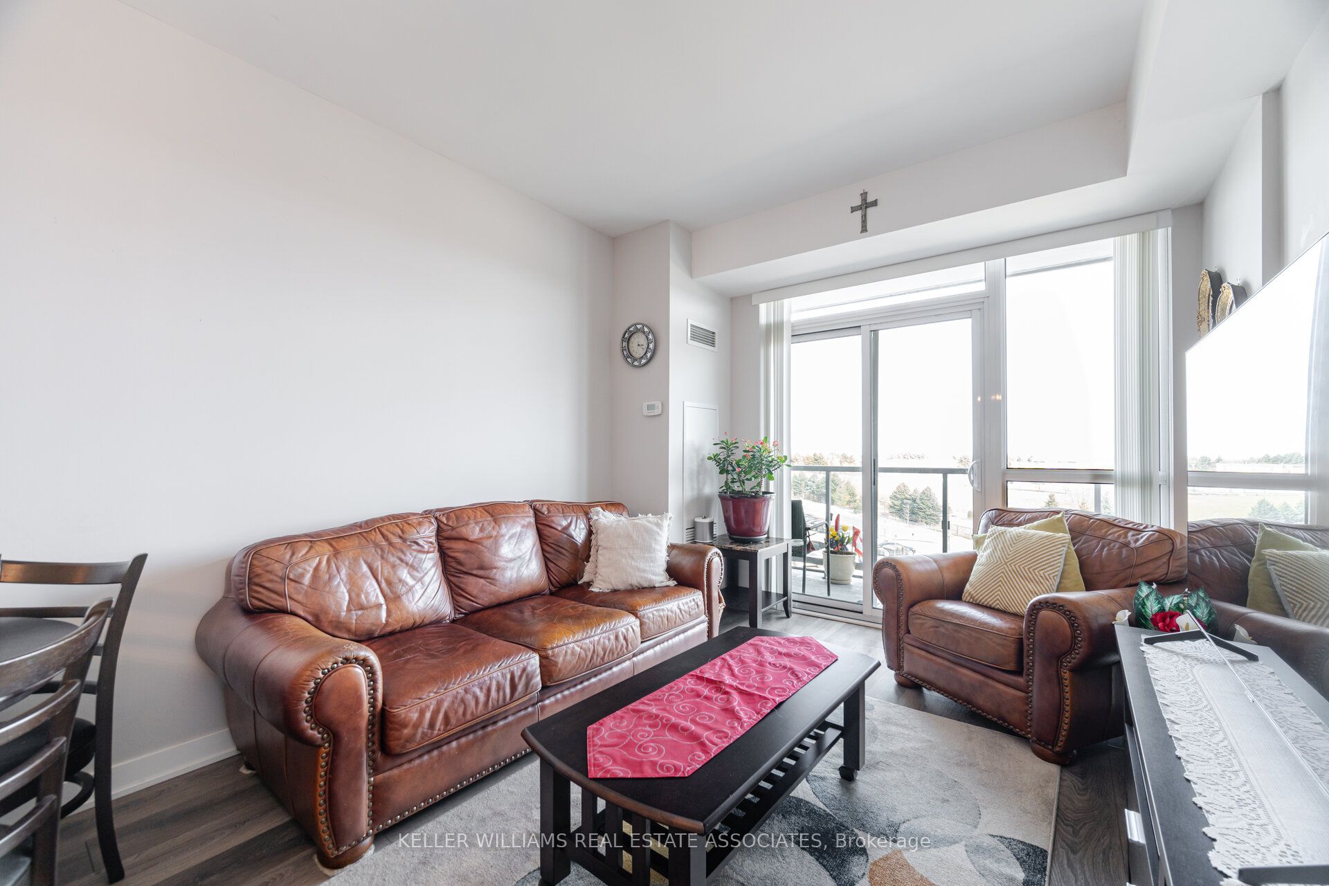 #407 - 4633 Glen Erin Drive Property Photo 19