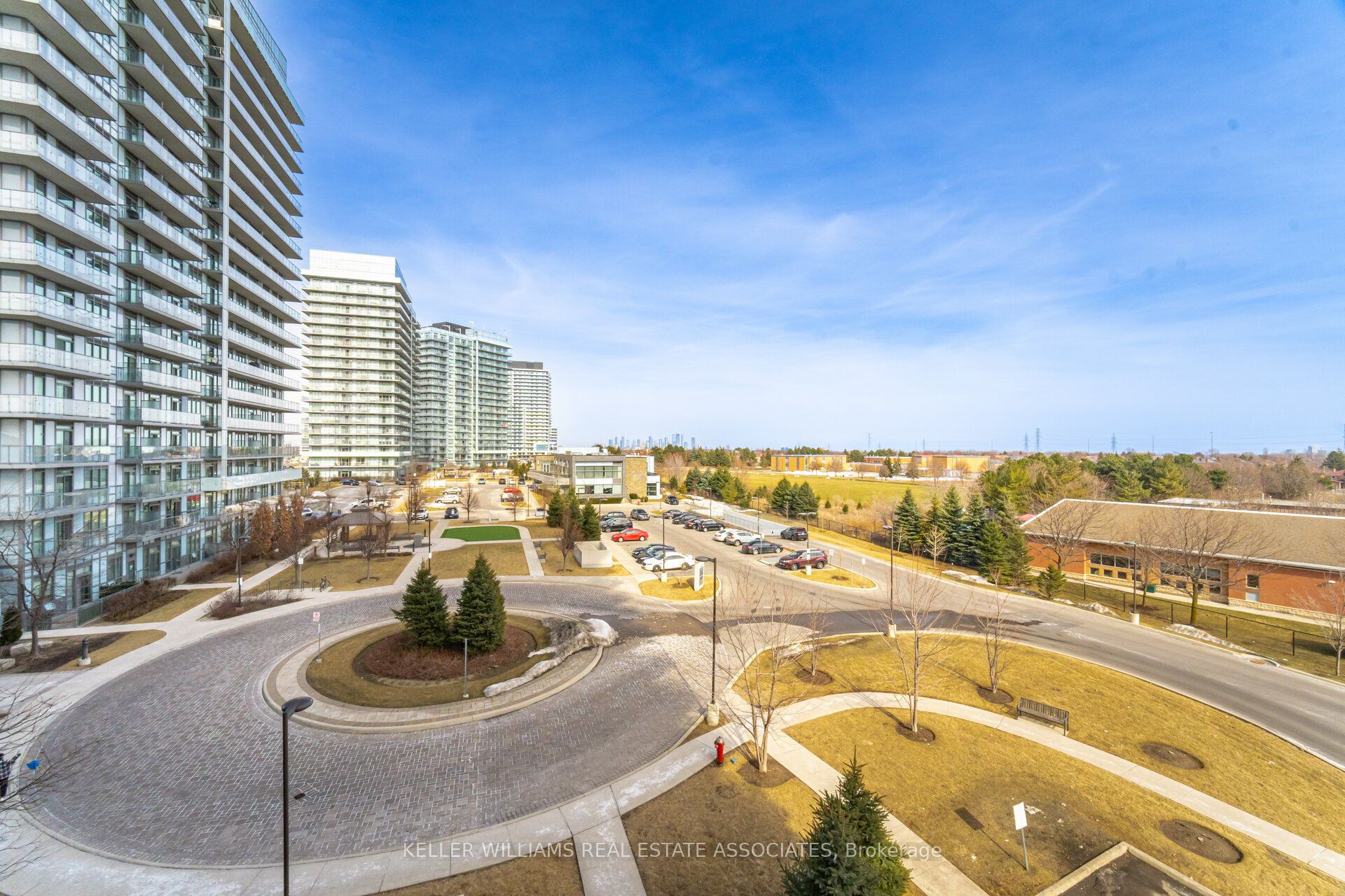 #407 - 4633 Glen Erin Drive Property Photo 31