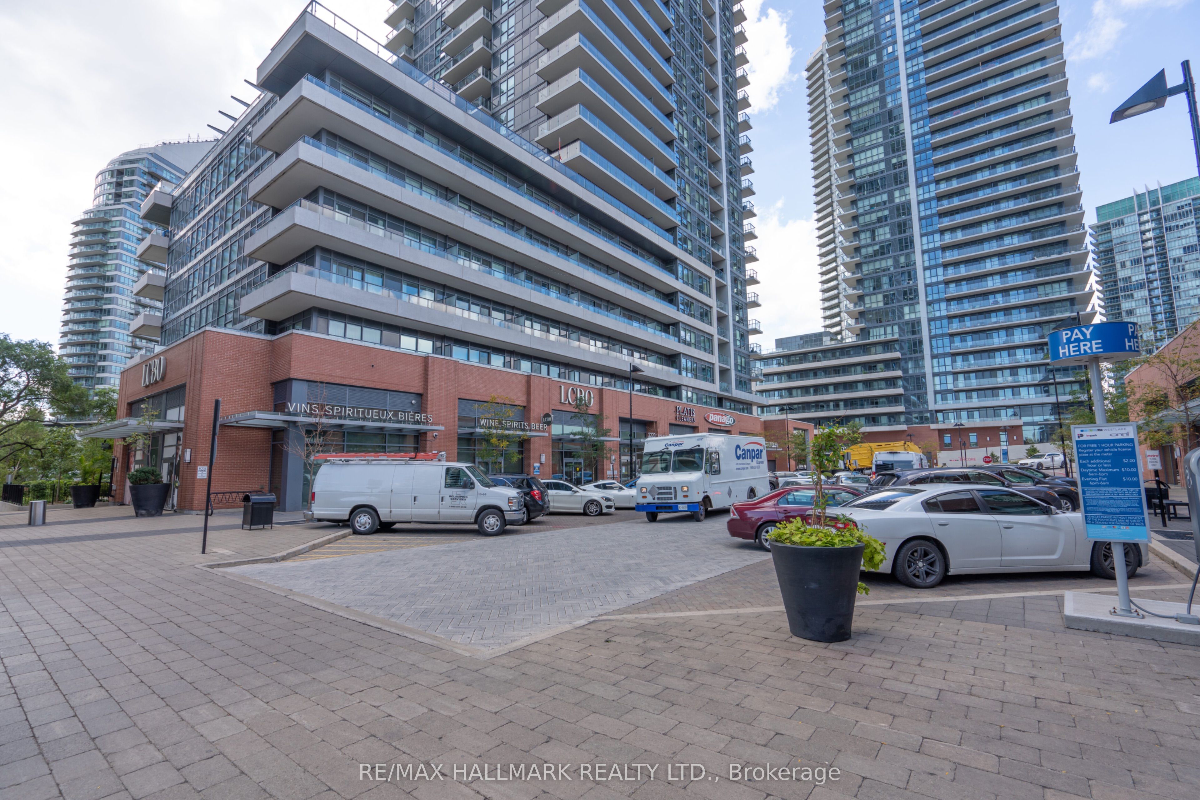 #4001 - 2200 Lake Shore Boulevard Property Photo 1
