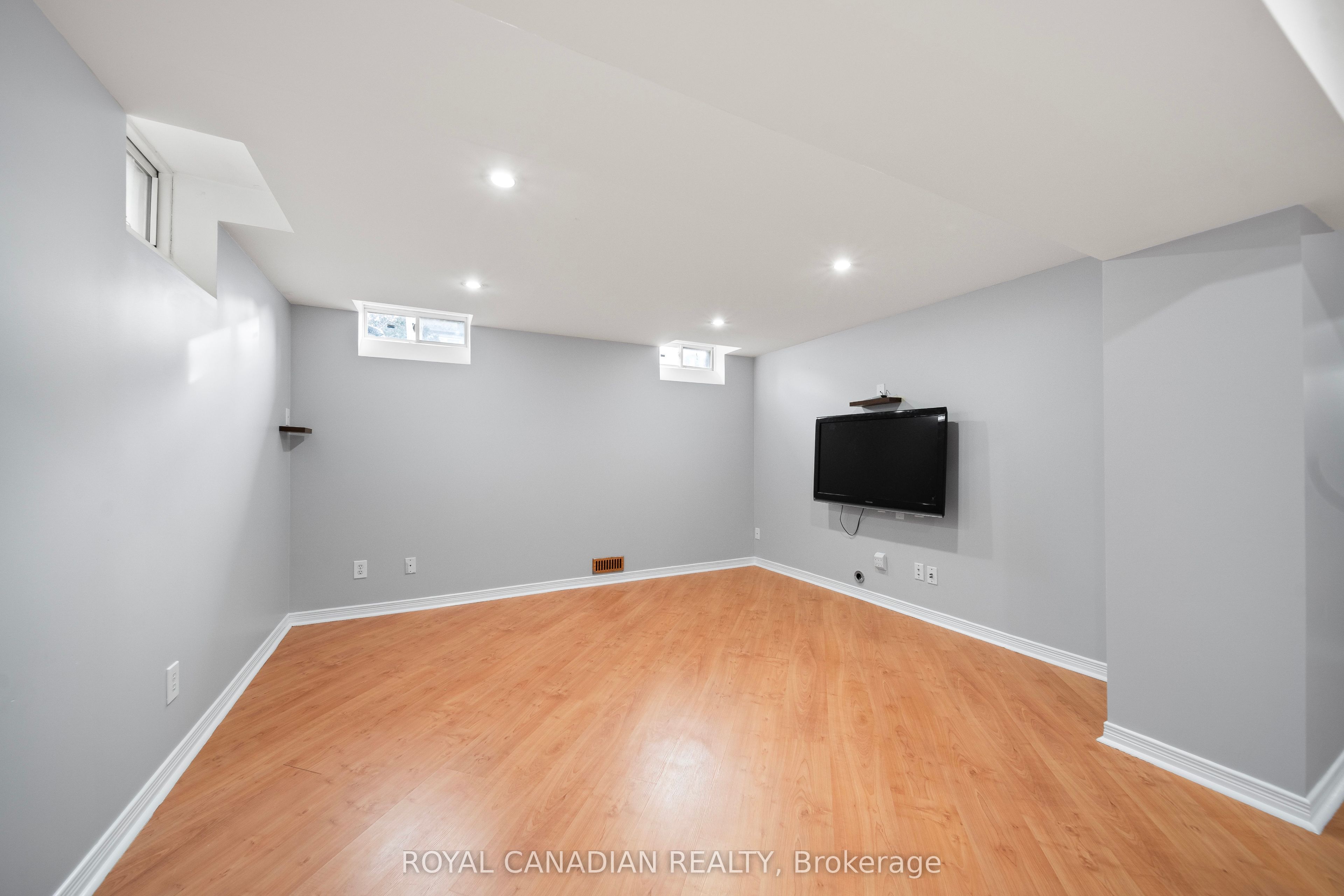 5868 Raftsman Cove Property Photo 39