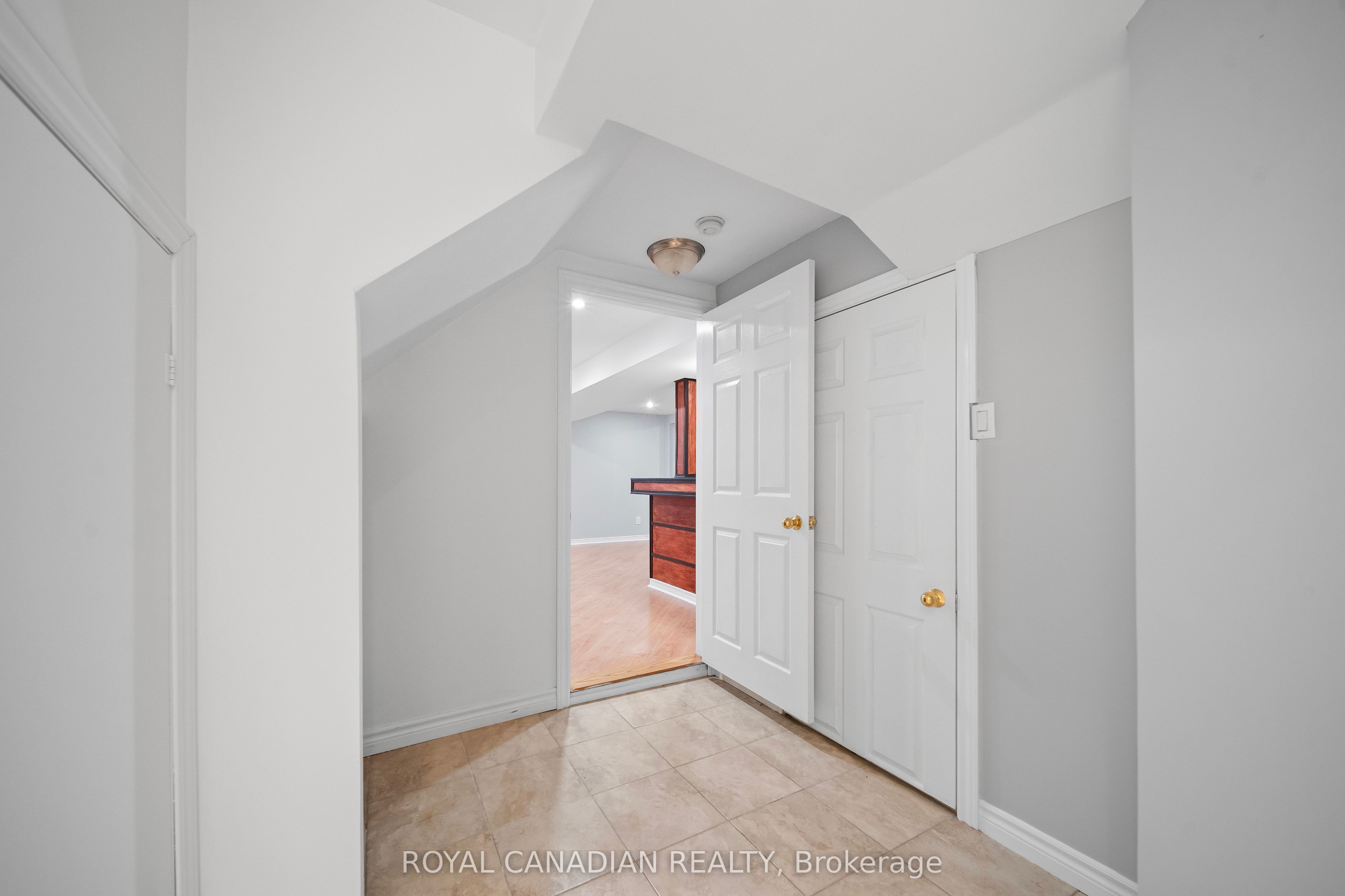 5868 Raftsman Cove Property Photo 41